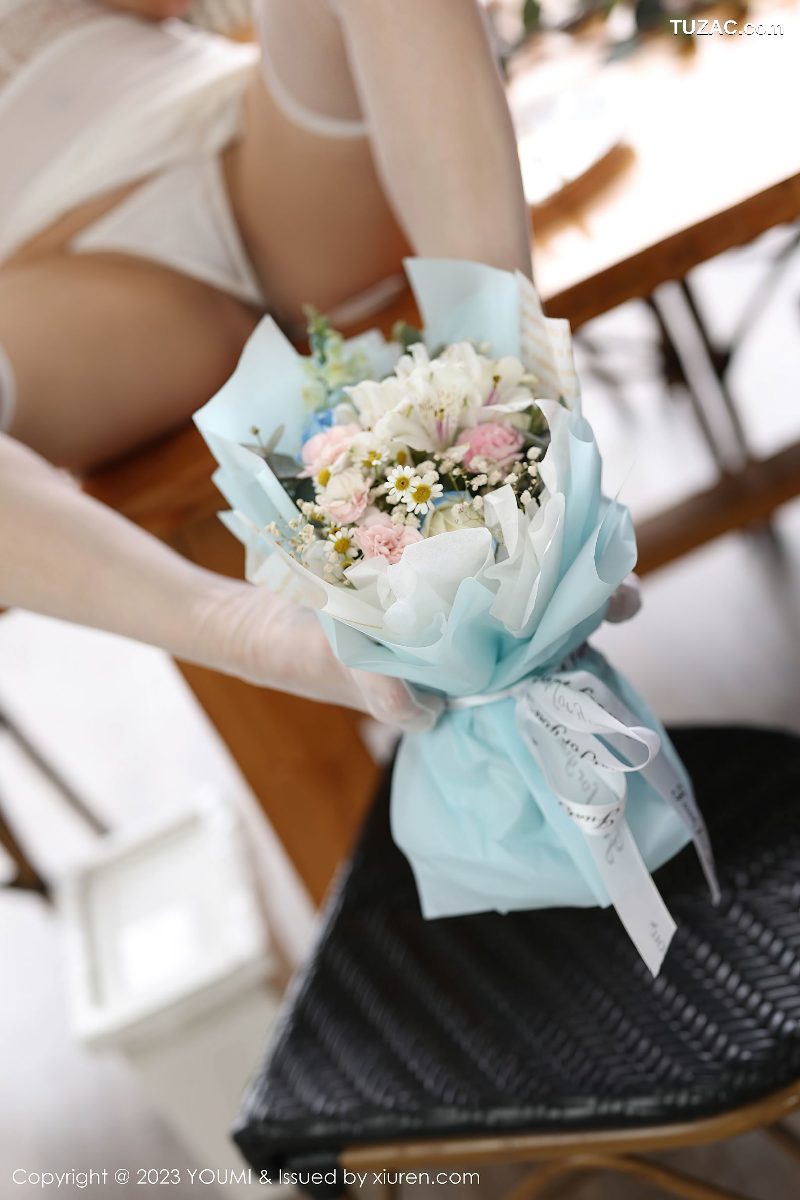 YouMi尤蜜荟-985-严利娅Yuliya-白色蕾丝情趣内衣白丝-2023.09.13