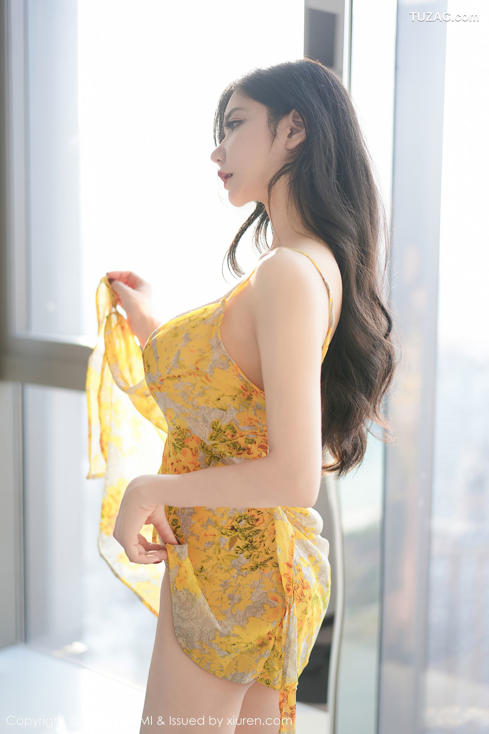 YouMi尤蜜荟-1002-心妍小公主-黄色碎花吊带短裙-2023.11.15