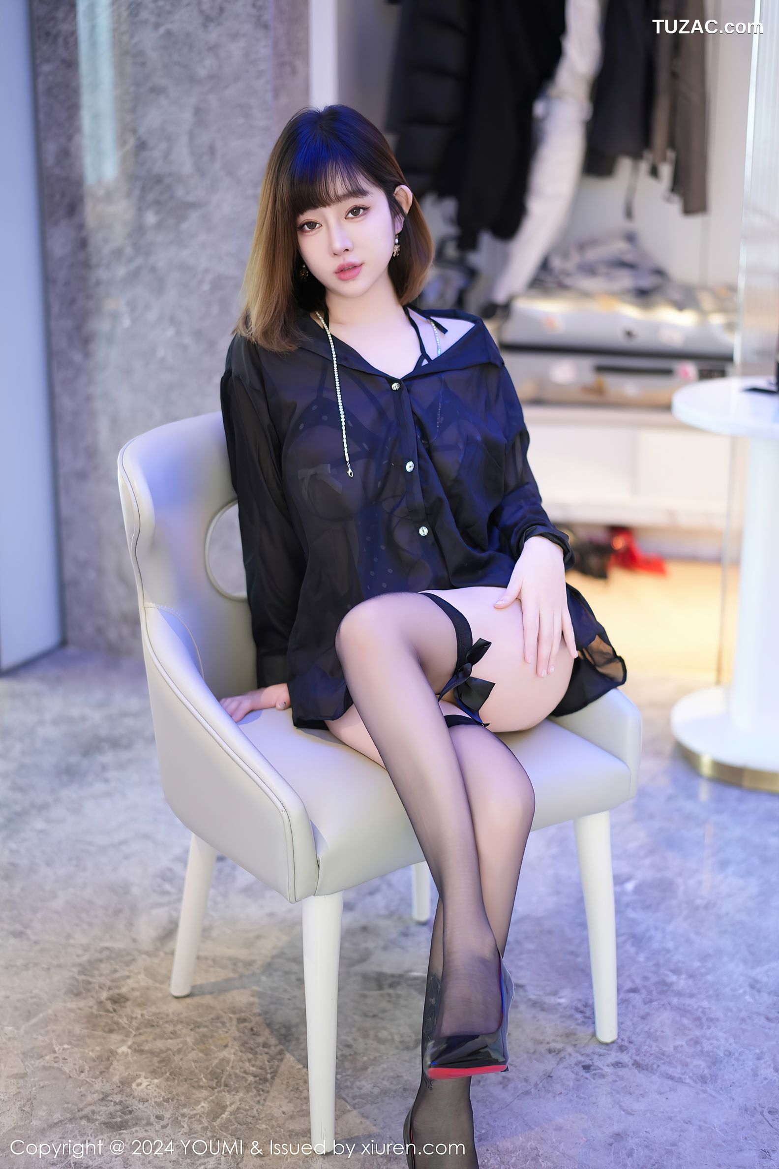 YouMi尤蜜荟-1030-王雨纯-黑色卫衣黑色情趣内衣黑丝爆乳-2024.02.02