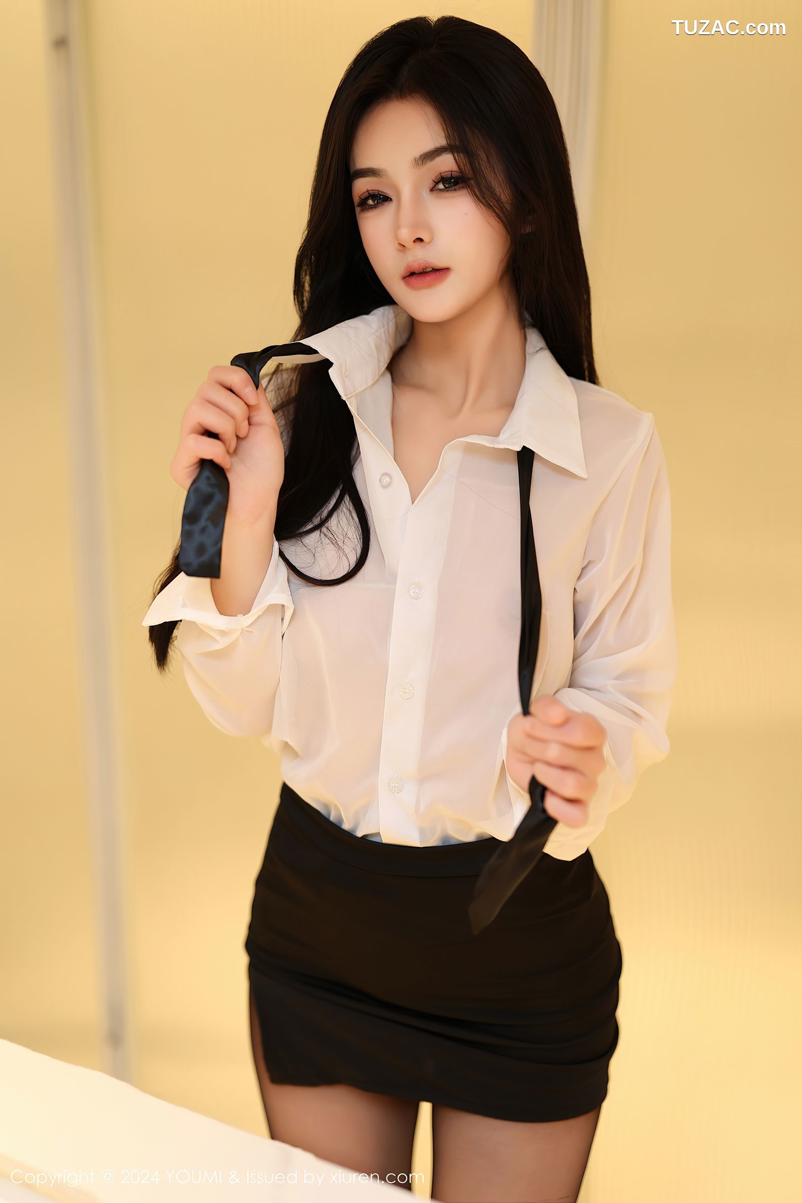 YouMi尤蜜荟-1050-谭小灵-OL白衬衫黑短裙黑丝-2024.04.12