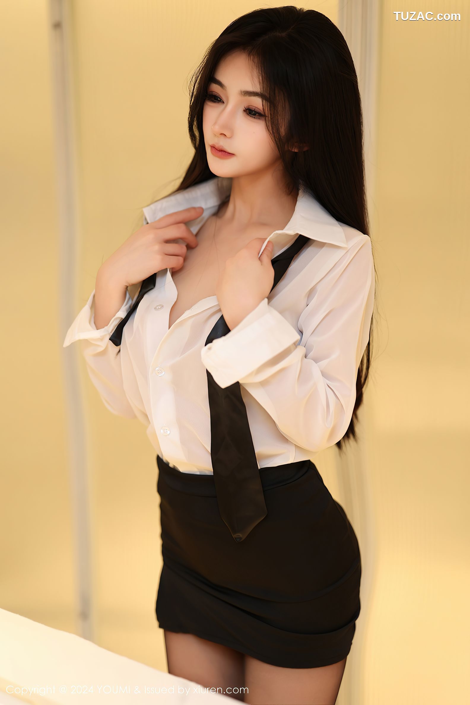 YouMi尤蜜荟-1050-谭小灵-OL白衬衫黑短裙黑丝-2024.04.12
