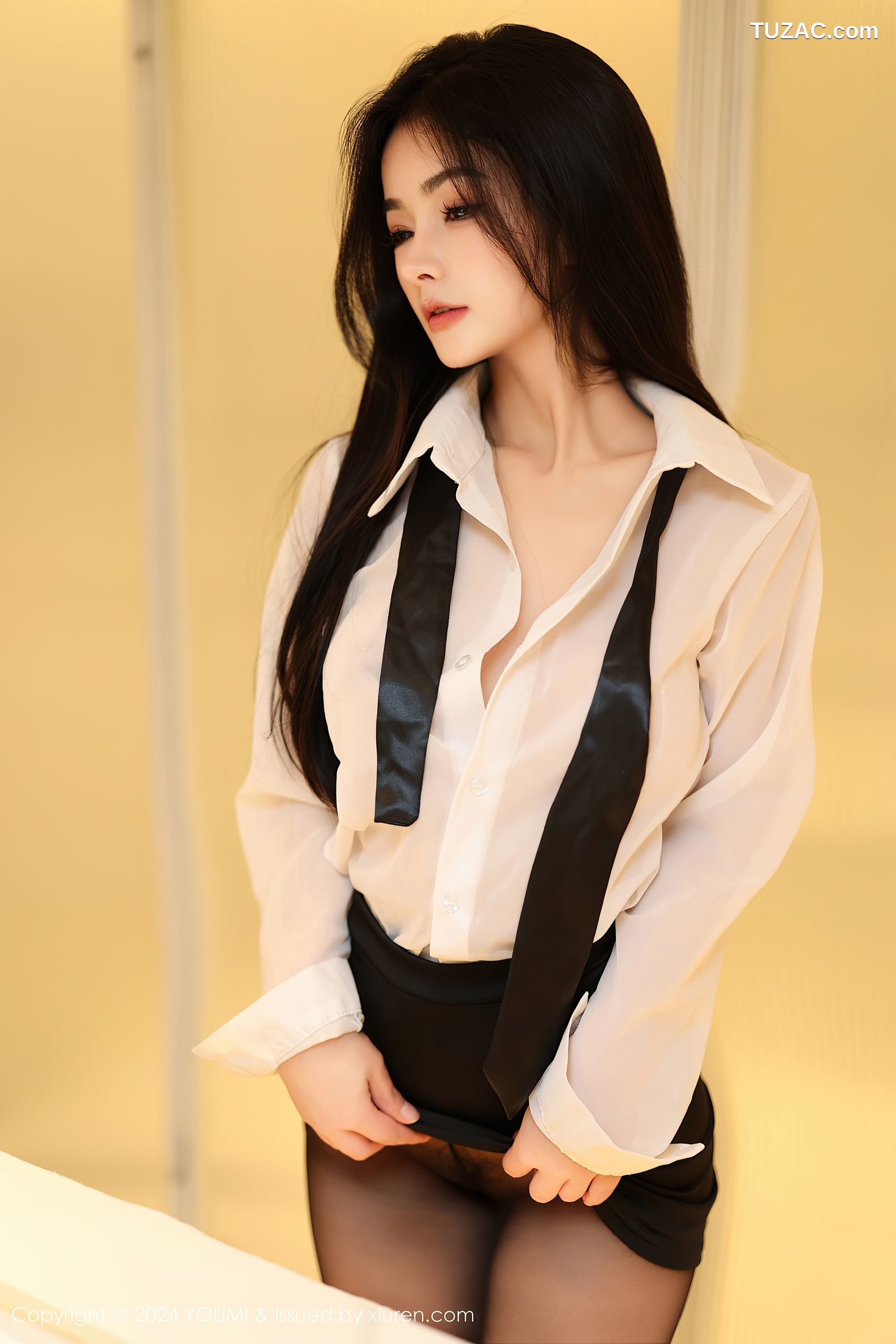 YouMi尤蜜荟-1050-谭小灵-OL白衬衫黑短裙黑丝-2024.04.12