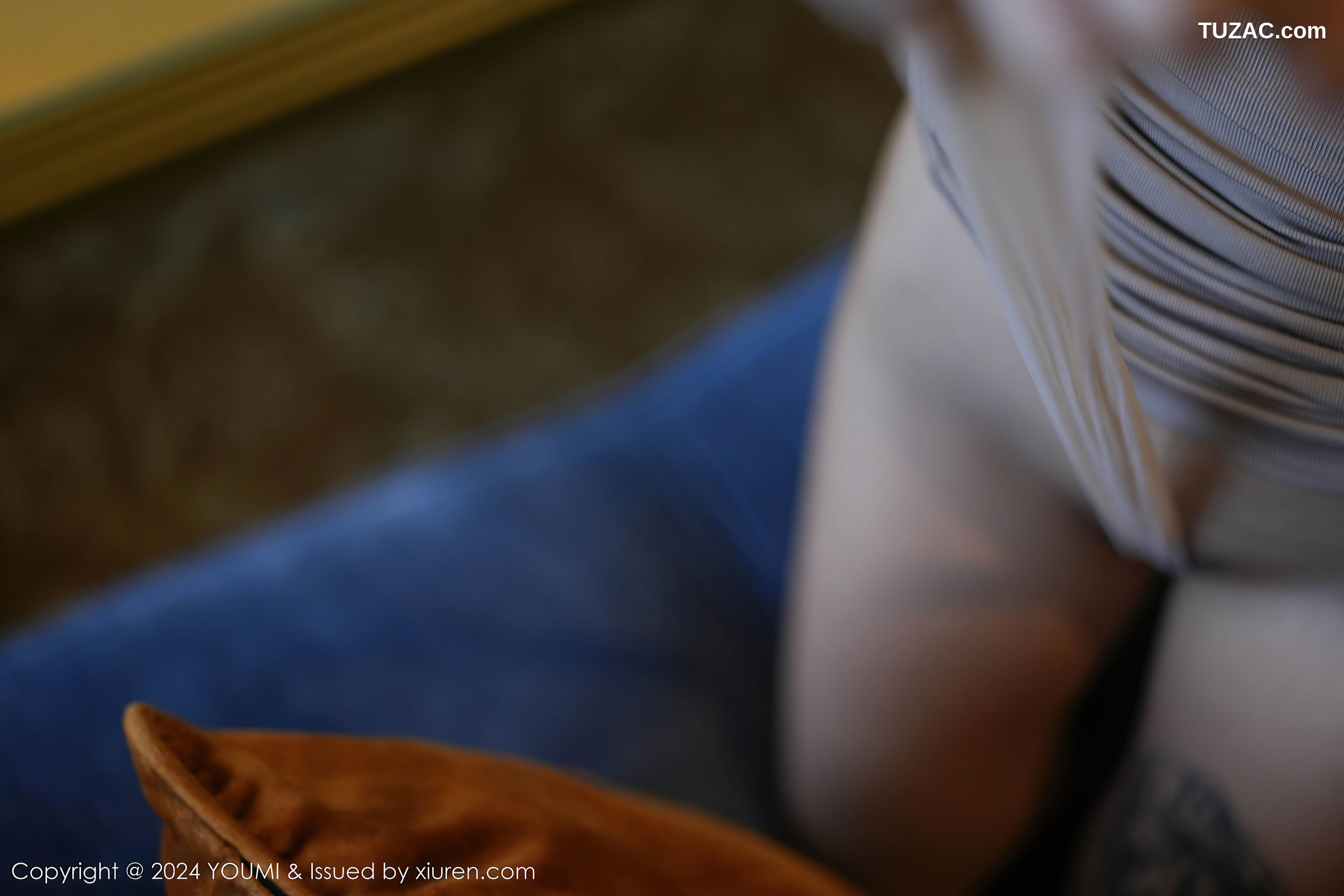 YouMi尤蜜荟-1053-赵可欣baby-杏色连衣短裙-2024.04.19