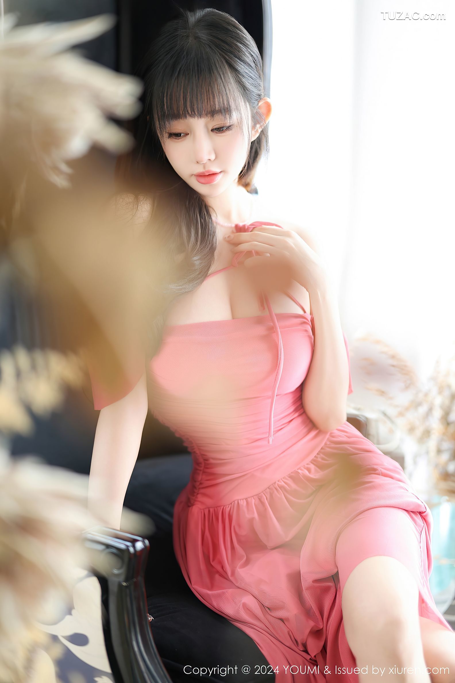 YouMi尤蜜荟-1077-王雨纯-红色露肩连衣长裙白蕾丝内衣爆乳-2024.06.21