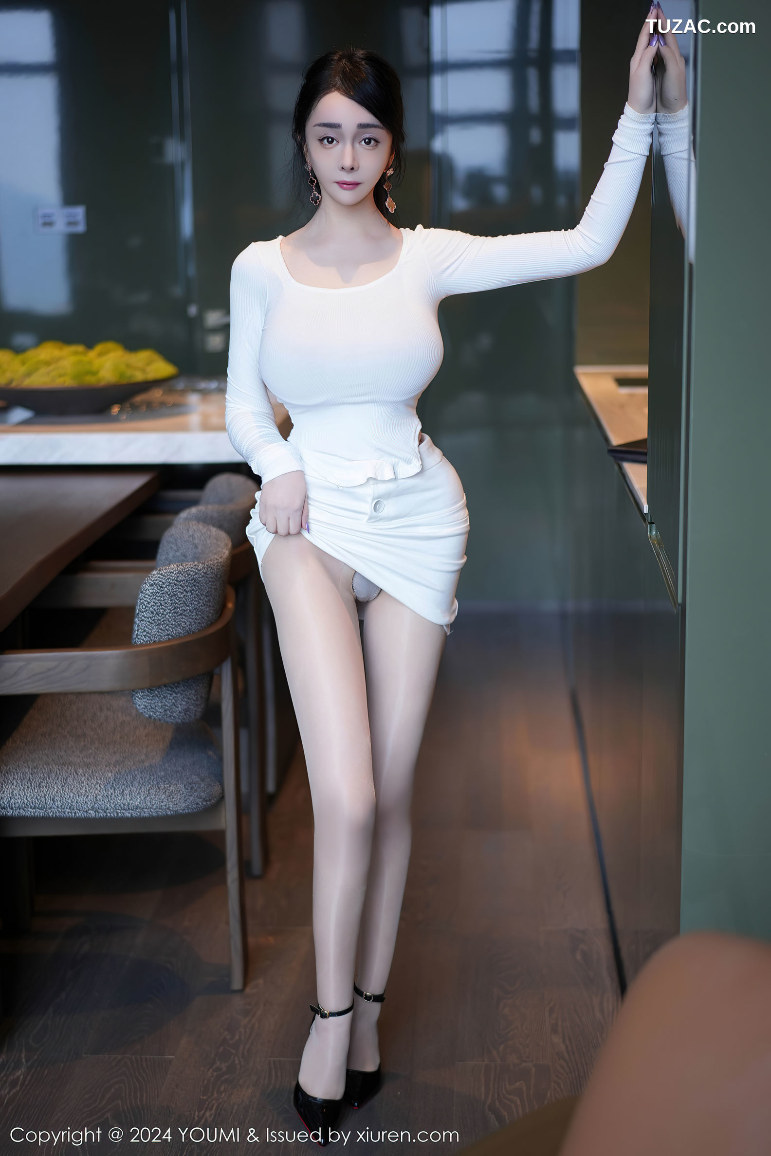 YouMi尤蜜荟-1107-允爾-白T白短裙肉色内衣肉丝-2024.11.08