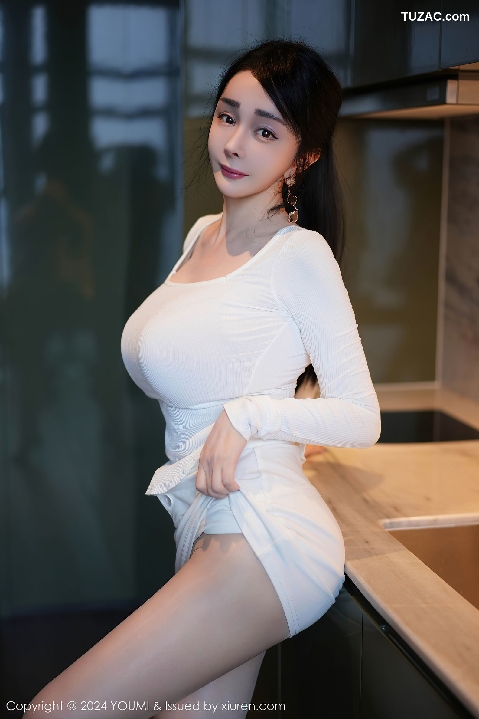 YouMi尤蜜荟-1107-允爾-白T白短裙肉色内衣肉丝-2024.11.08