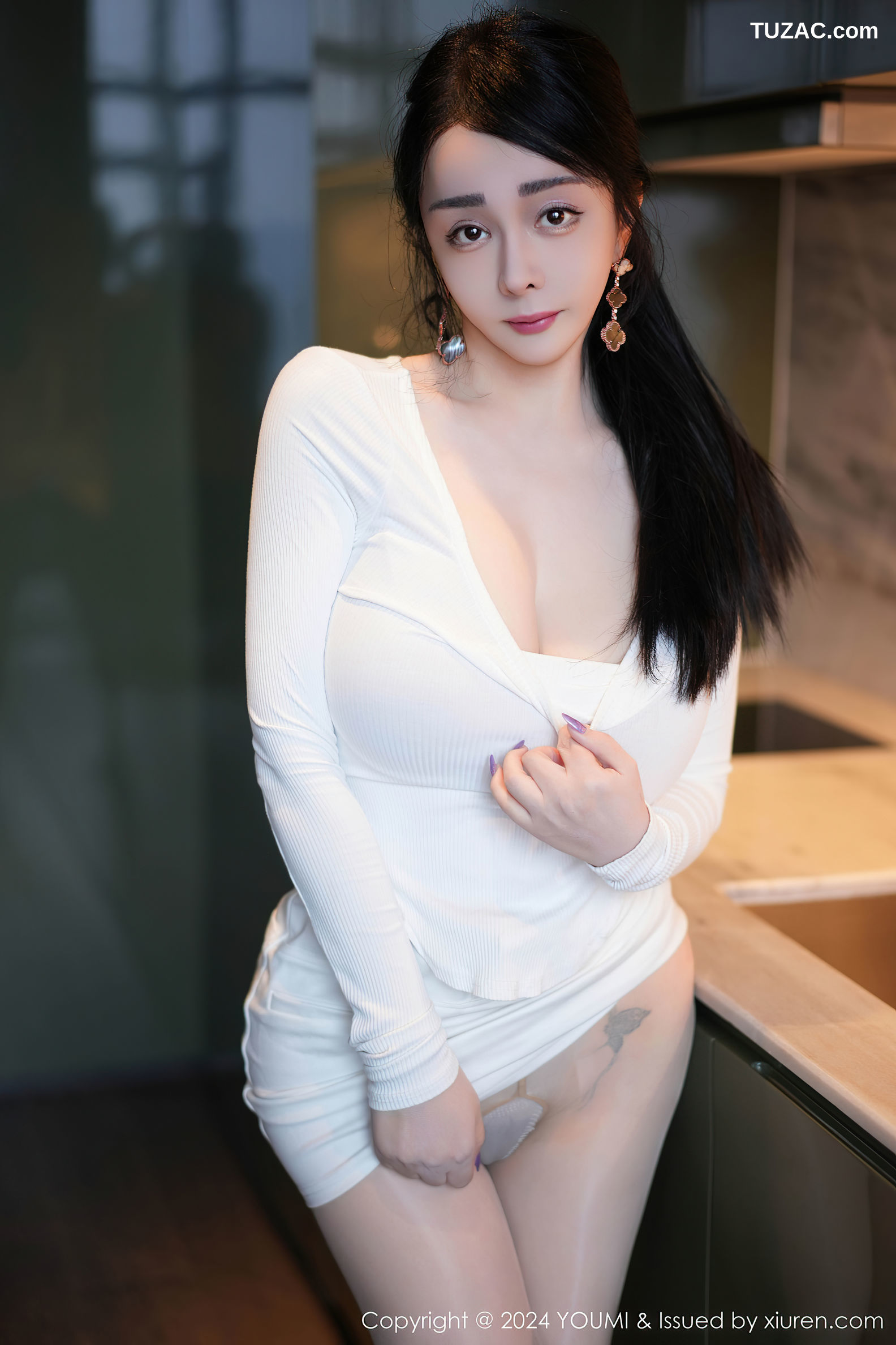 YouMi尤蜜荟-1107-允爾-白T白短裙肉色内衣肉丝-2024.11.08