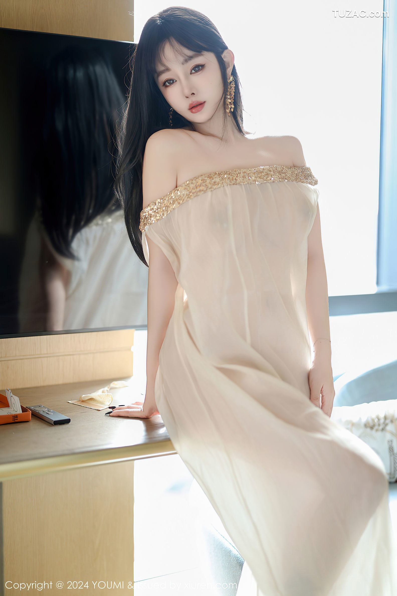 YouMi尤蜜荟-1110-王雨纯-宽松轻透纱裙淡棕色紧身衣凸点爆乳-2024.11.29