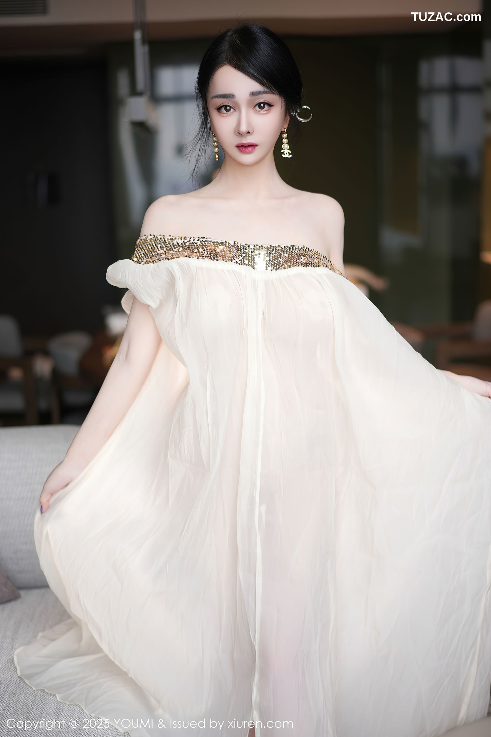 YouMi尤蜜荟-1132-允爾-轻透白纱裙金色珠链内衣-2025.04.25