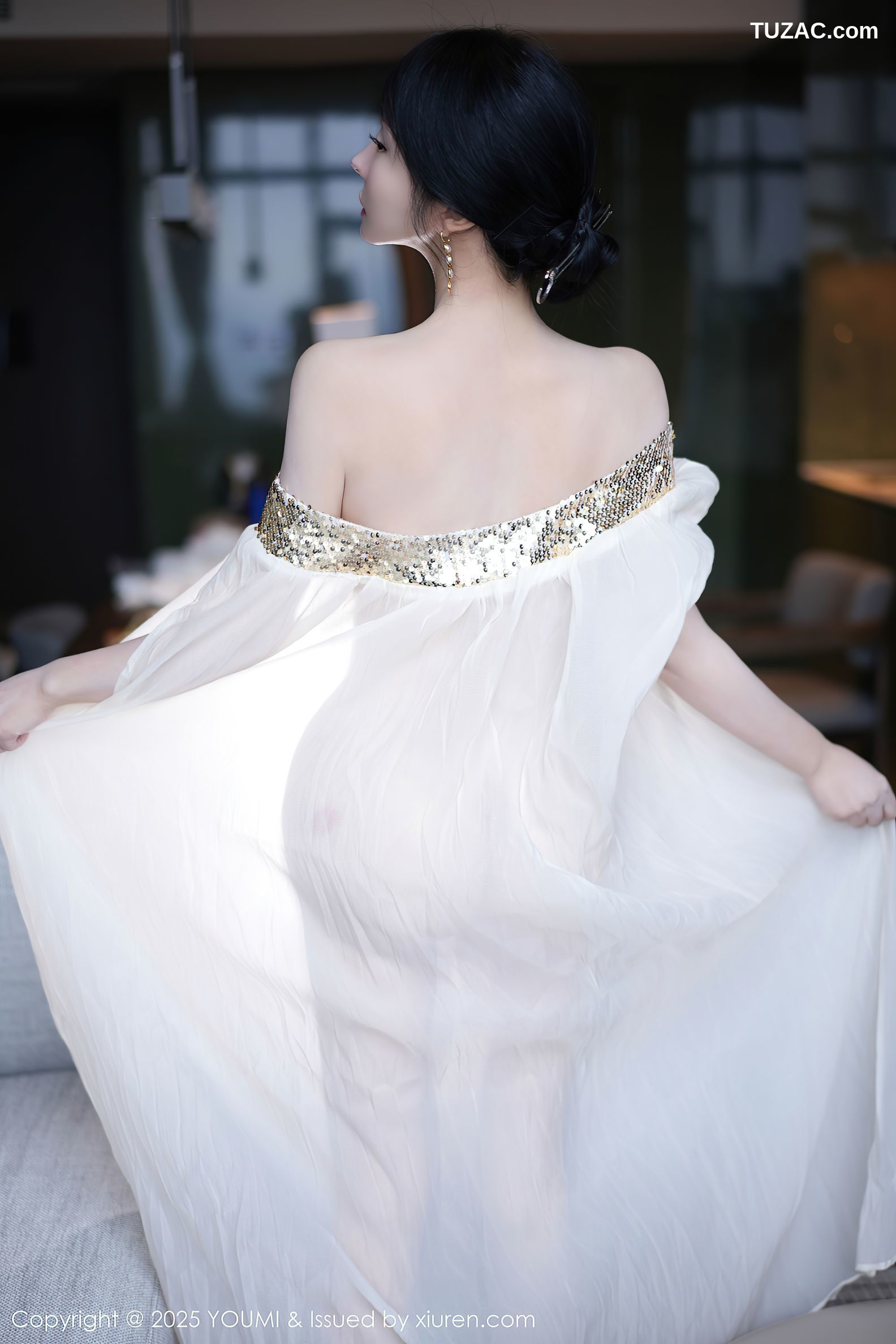 YouMi尤蜜荟-1132-允爾-轻透白纱裙金色珠链内衣-2025.04.25