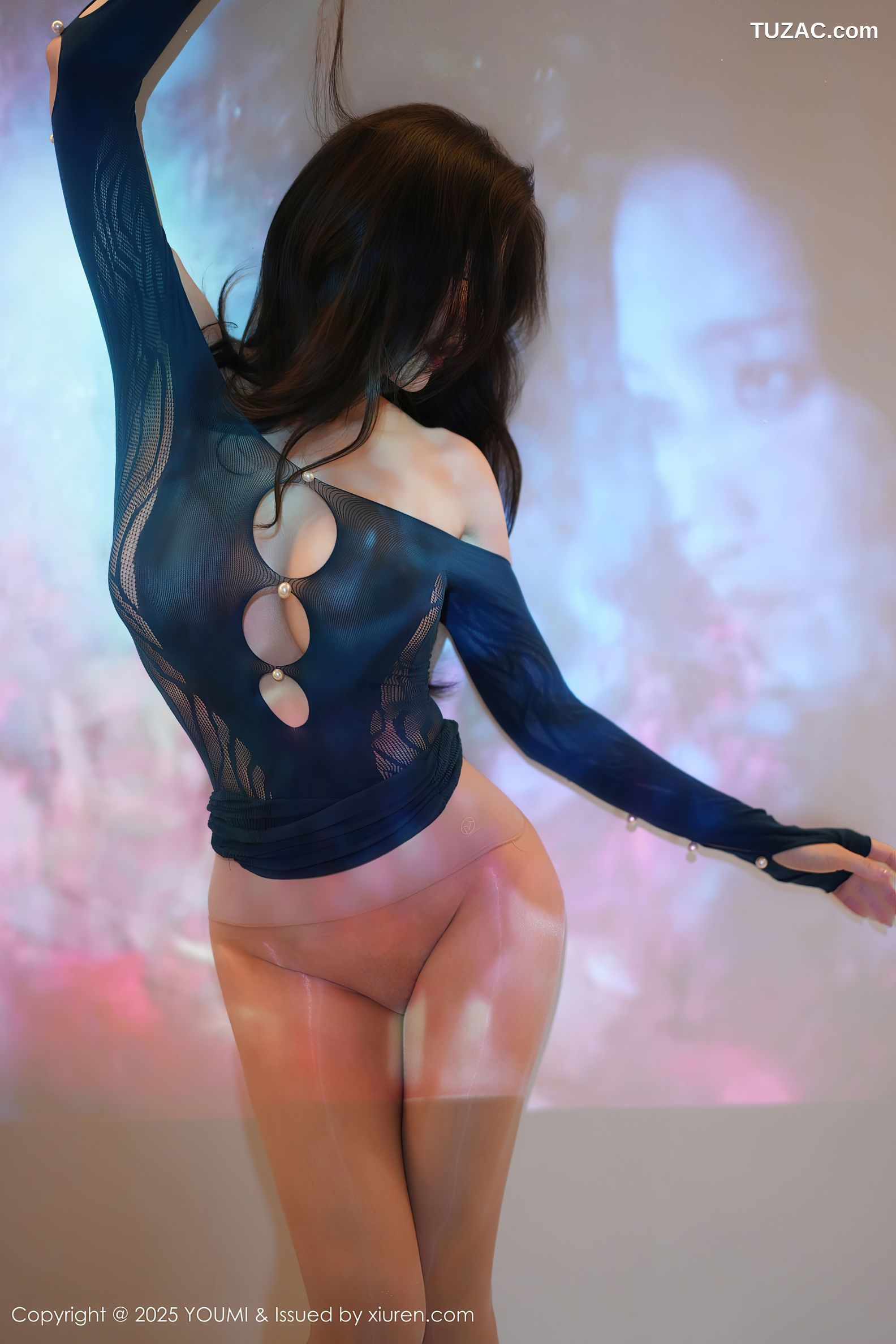 YouMi尤蜜荟-1143-心妍小公主-深蓝连衣短裙诱人肉色丝袜-2025.06.18