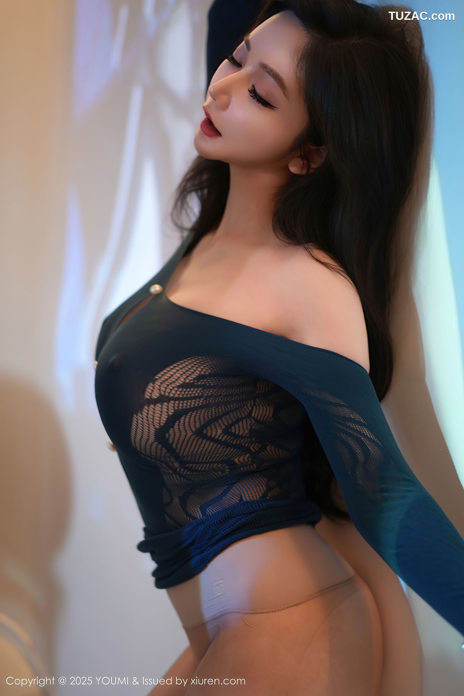 YouMi尤蜜荟-1143-心妍小公主-深蓝连衣短裙诱人肉色丝袜-2025.06.18