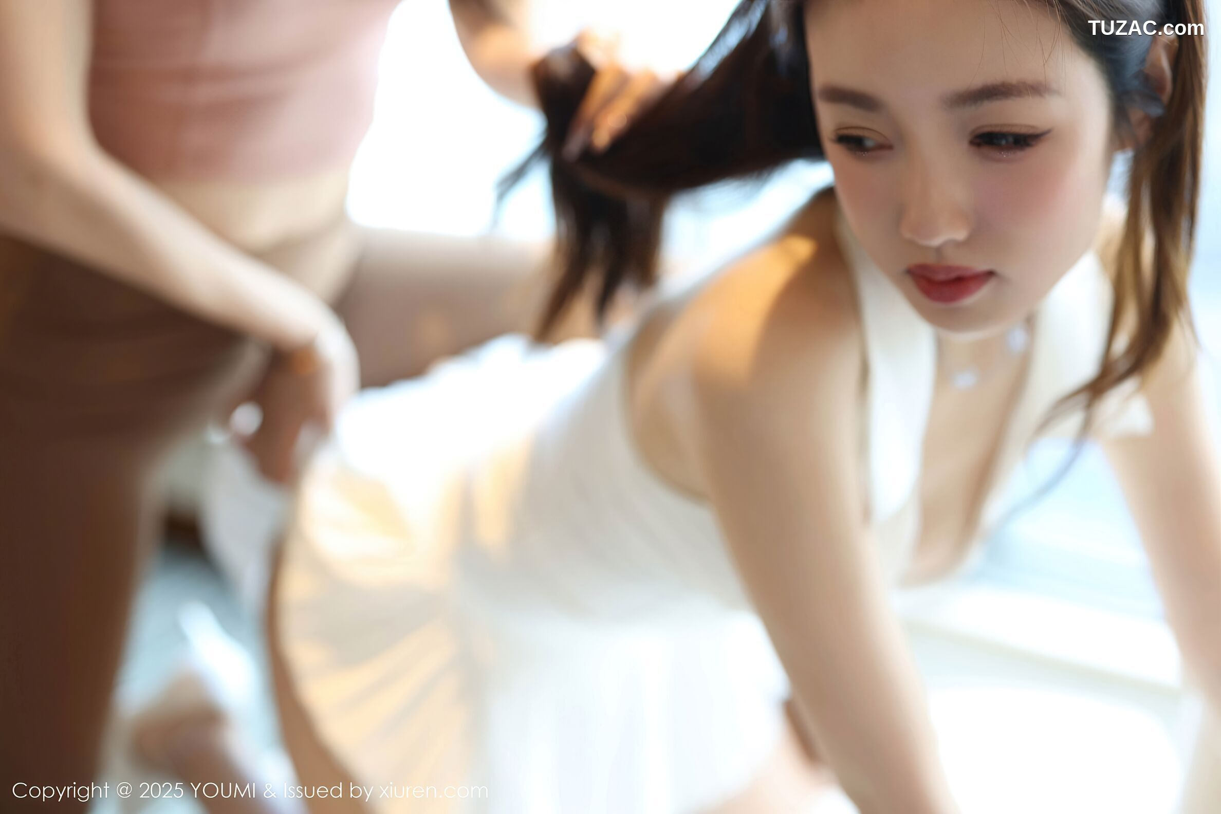 YouMi尤蜜荟-1165-桃桃·夭夭twins-白色连衣短裙吊带长裤姐妹花-2025.09.04