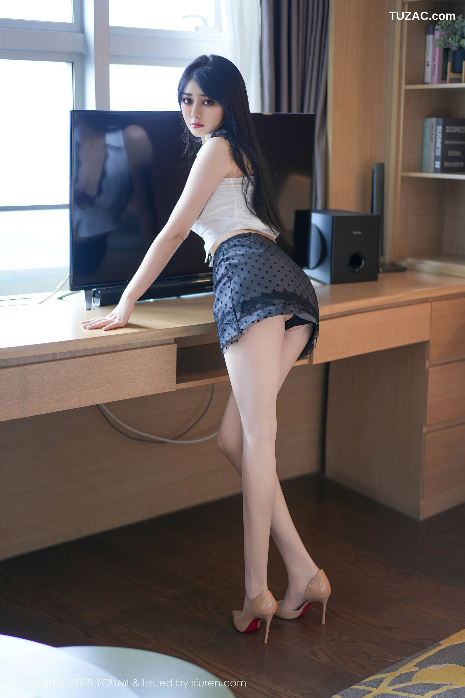 YouMi尤蜜荟-1169-凯竹Quinn-白衬衫波点短裙紫蕾丝内衣-2025.09.24