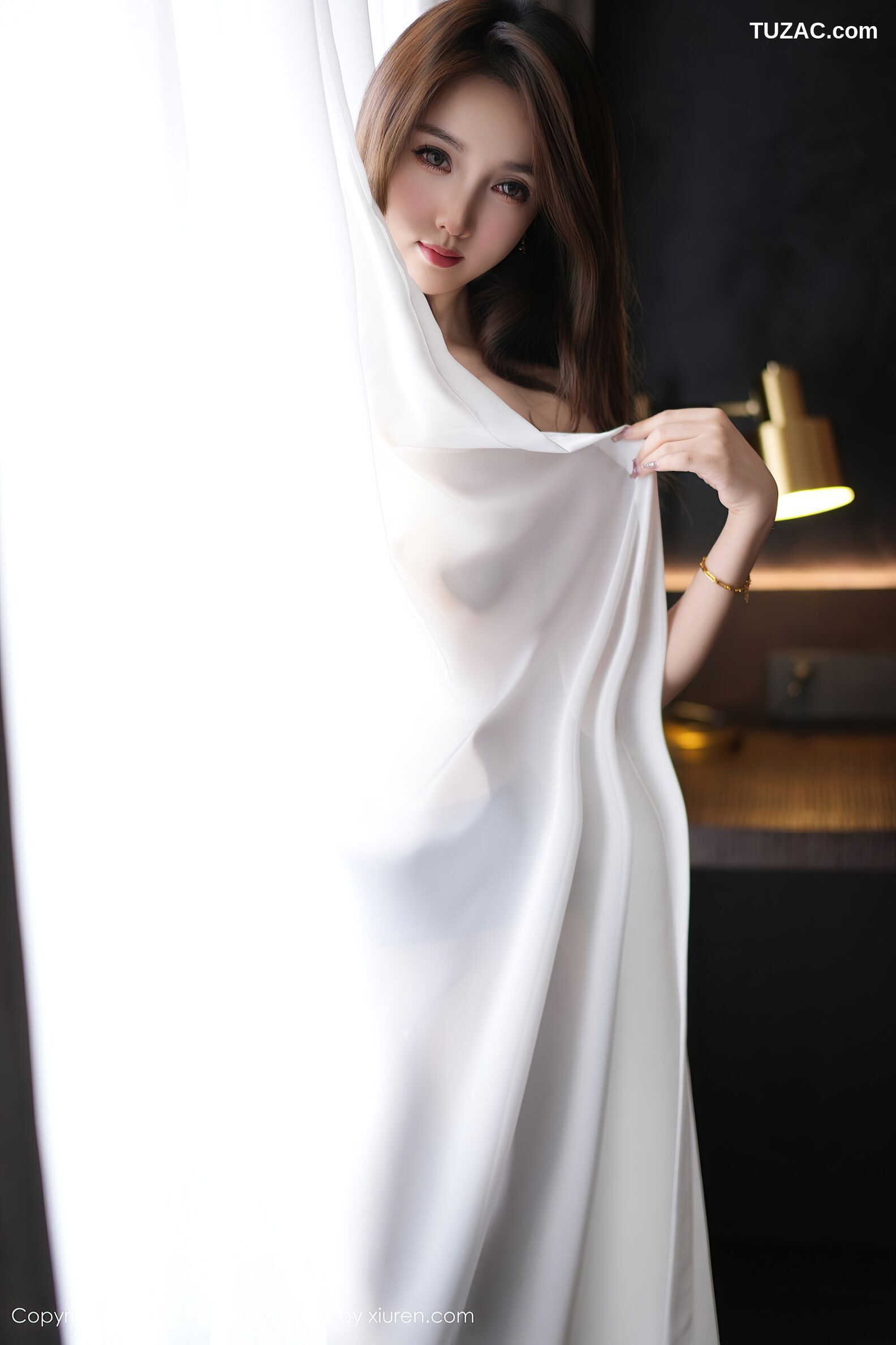 YouMi尤蜜荟-1172-桃桃·夭夭twins-OL肉色T恤黑短裙黑丝-2025.10.11