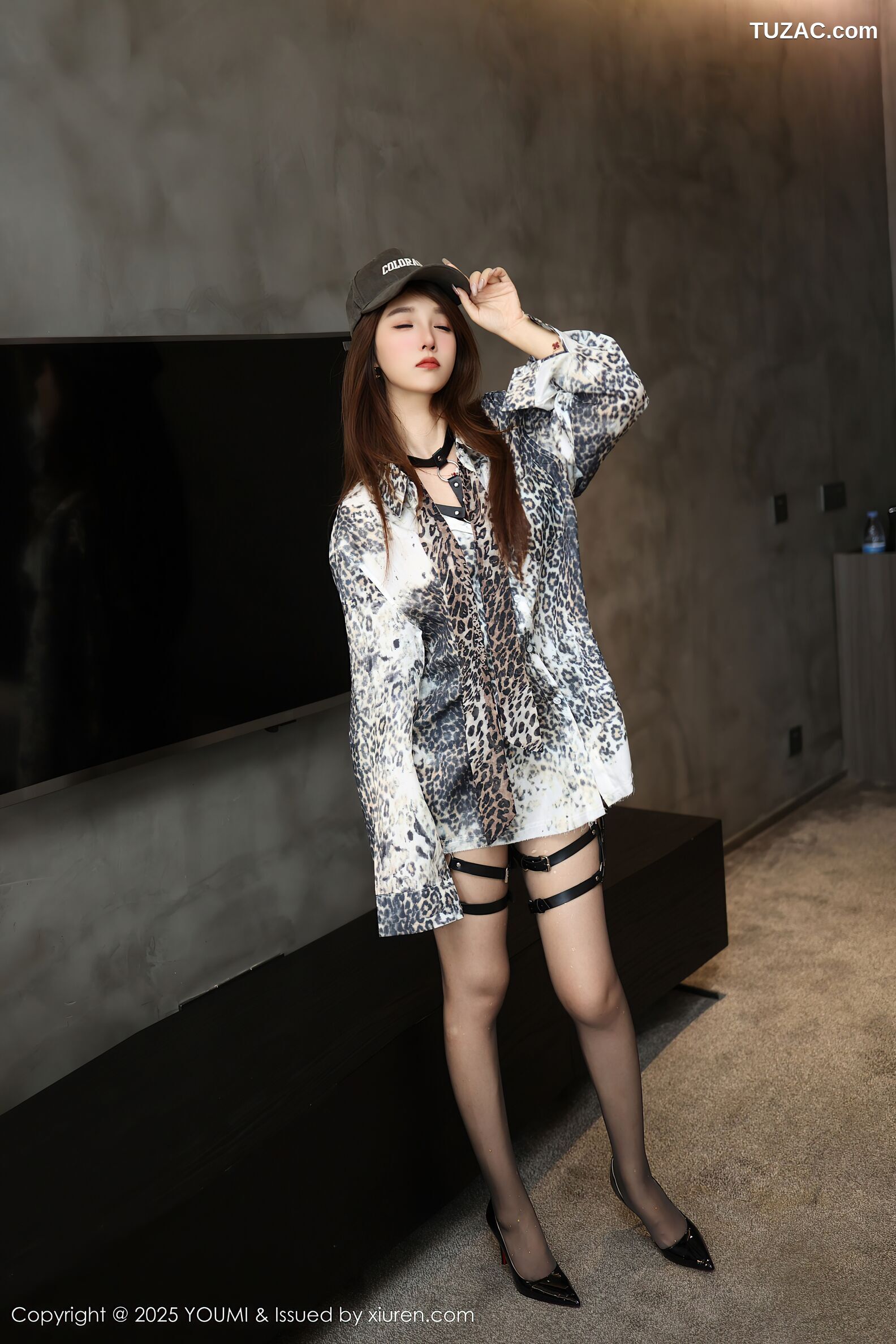 YouMi尤蜜荟-1179-Twins-夭夭-性感豹纹衬衫黑蕾丝内衣爆乳-2025.11.13