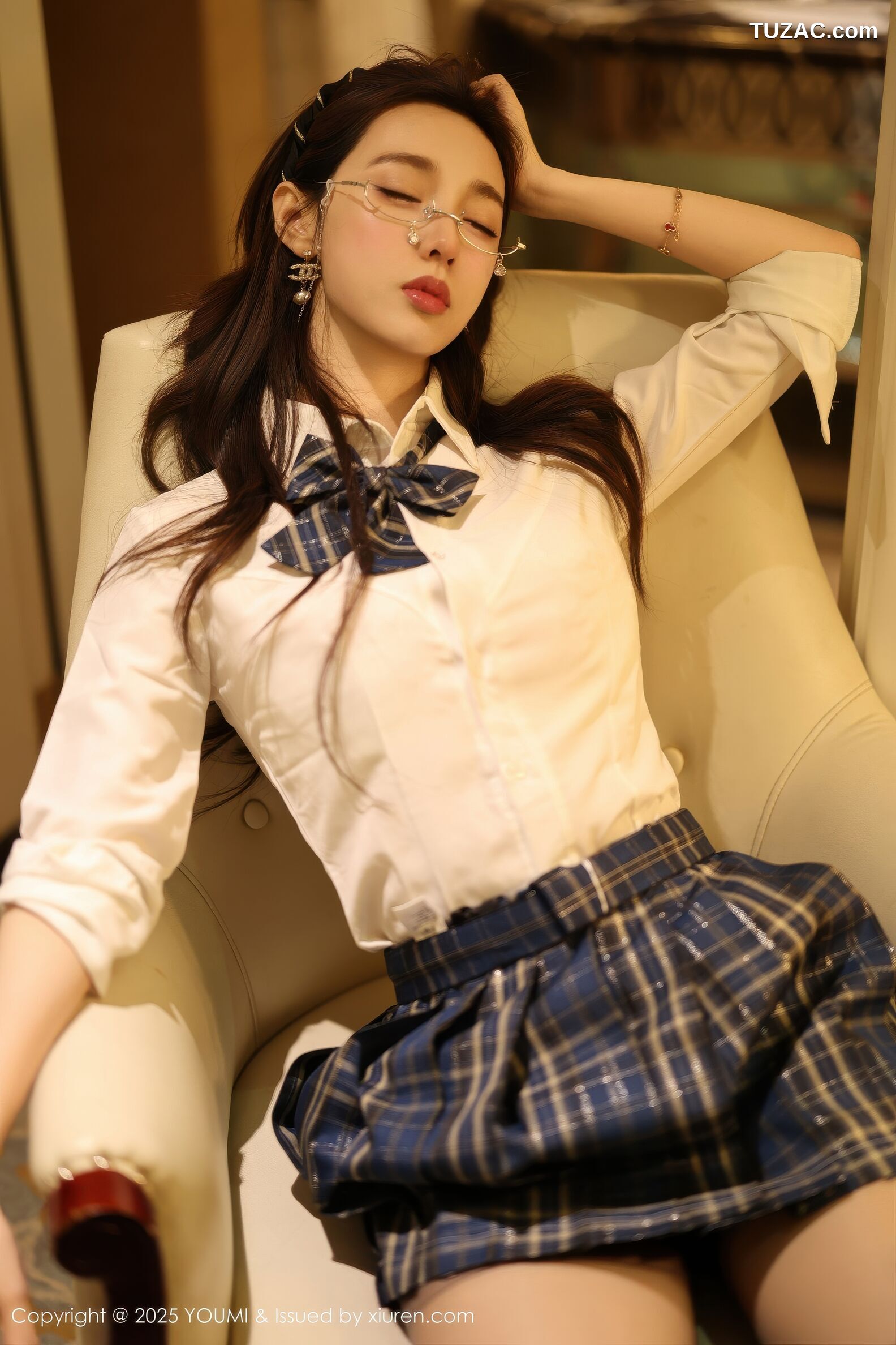 YouMi尤蜜荟-1183-Twins-桃桃-白衬衫格子短裙黑丝-2025.11.21
