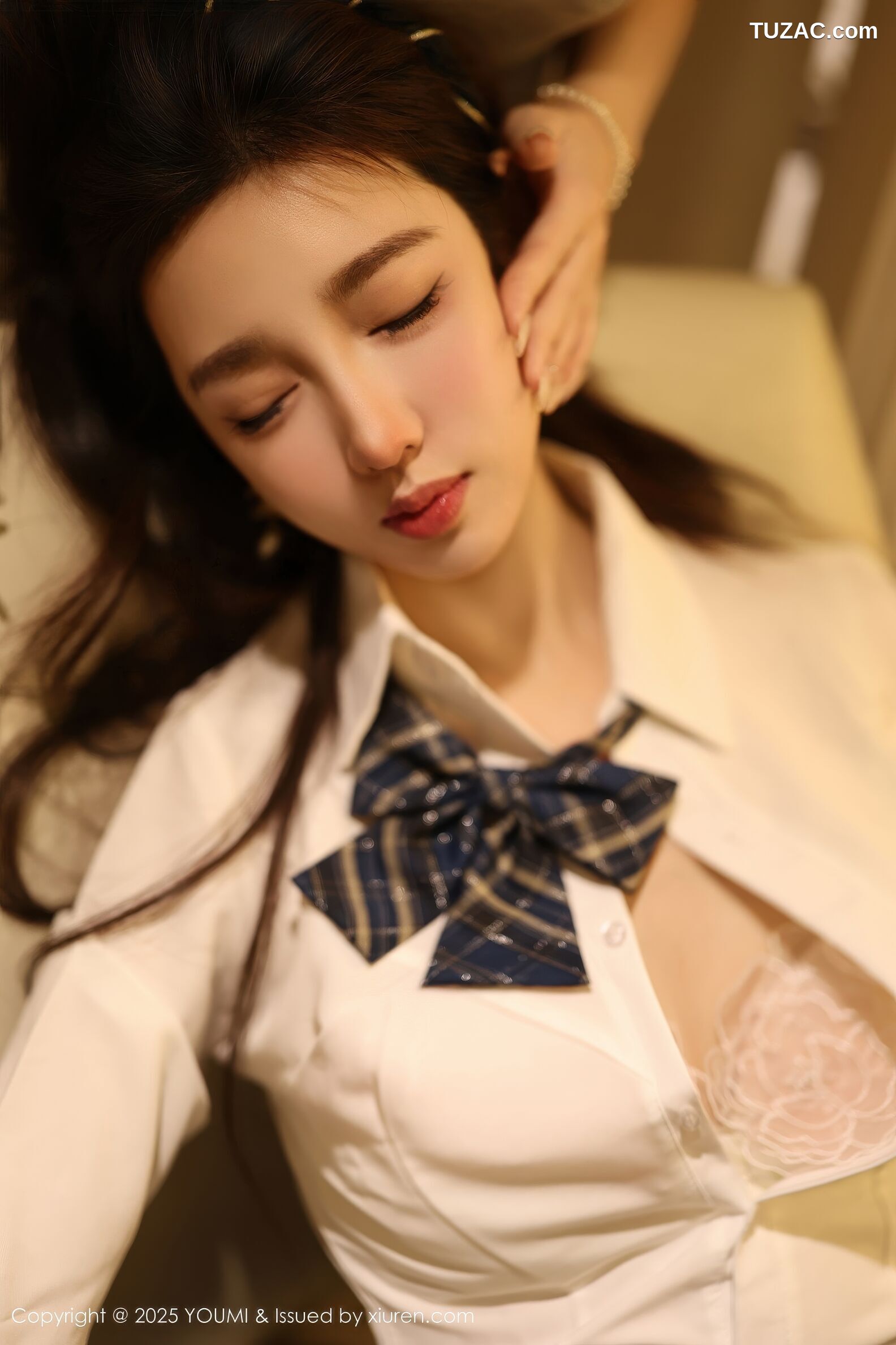 YouMi尤蜜荟-1183-Twins-桃桃-白衬衫格子短裙黑丝-2025.11.21