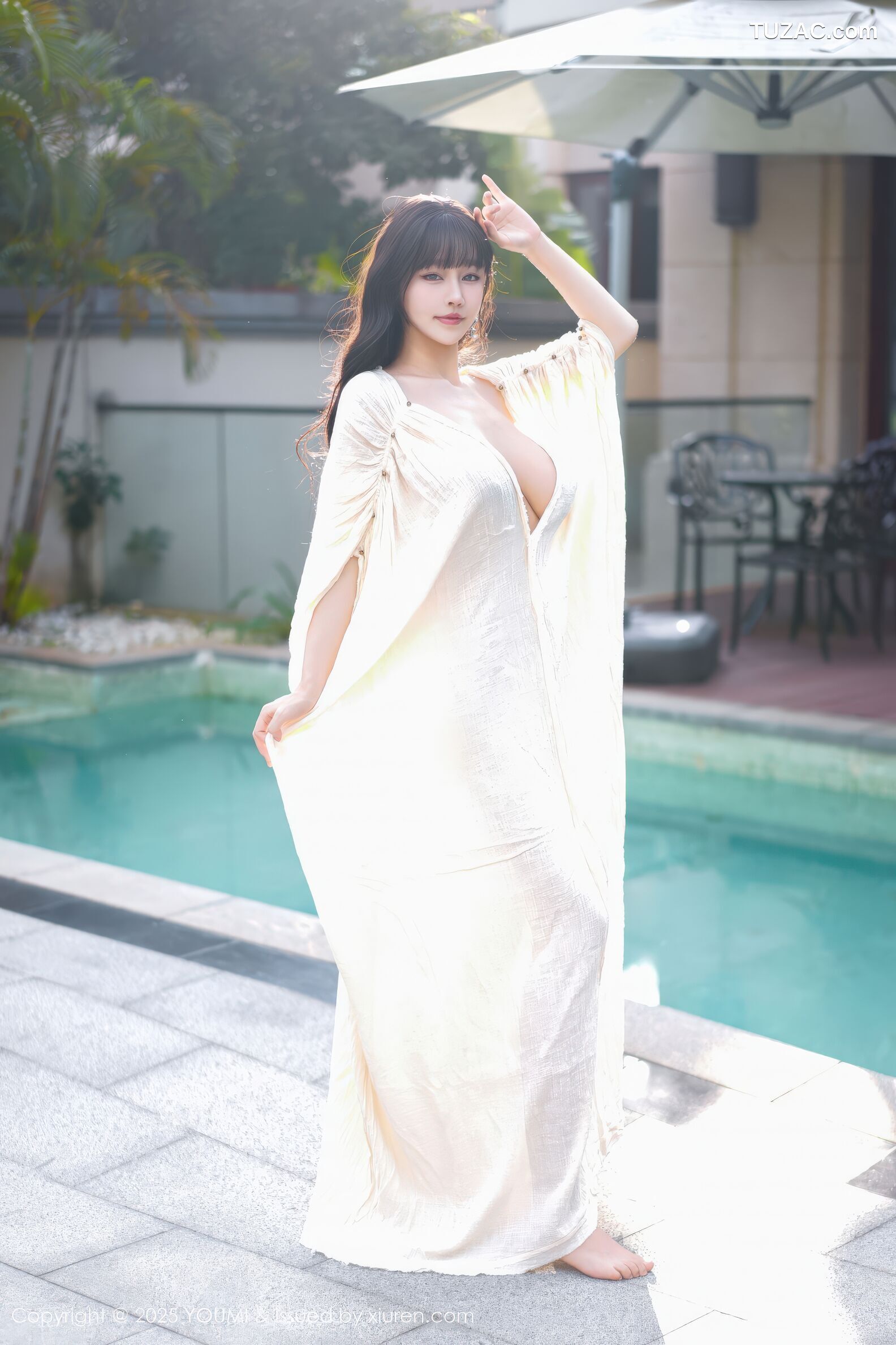 YouMi尤蜜荟-1185-朱可儿-浴池场景-童颜巨乳浅色浴袍-2025.11.28