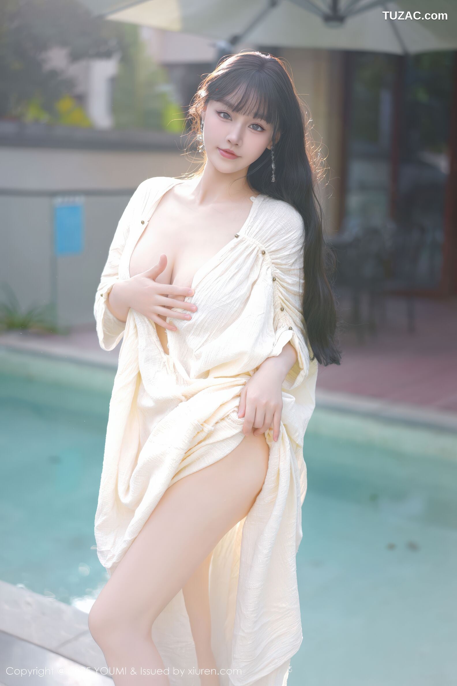 YouMi尤蜜荟-1185-朱可儿-浴池场景-童颜巨乳浅色浴袍-2025.11.28