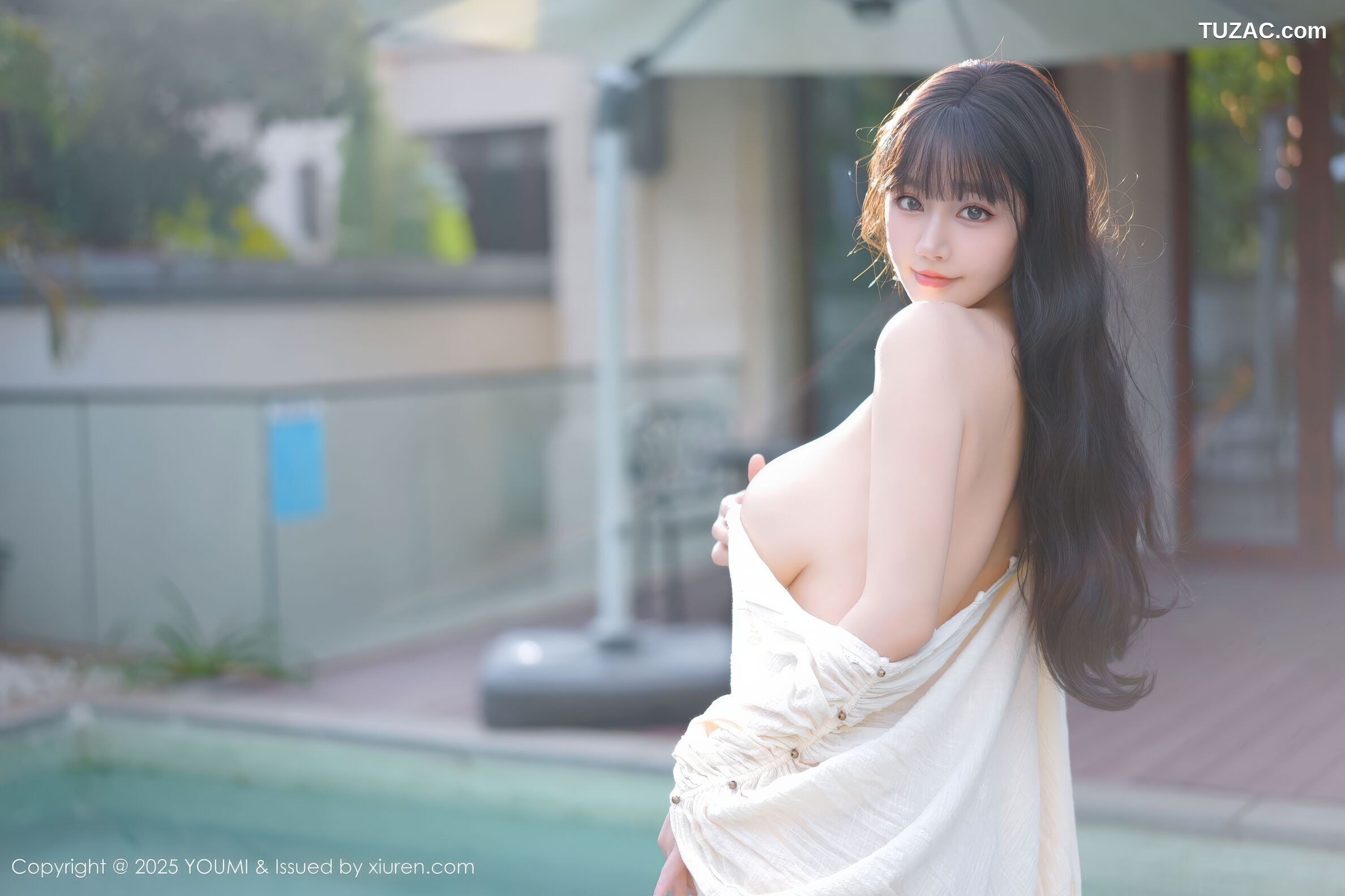 YouMi尤蜜荟-1185-朱可儿-浴池场景-童颜巨乳浅色浴袍-2025.11.28