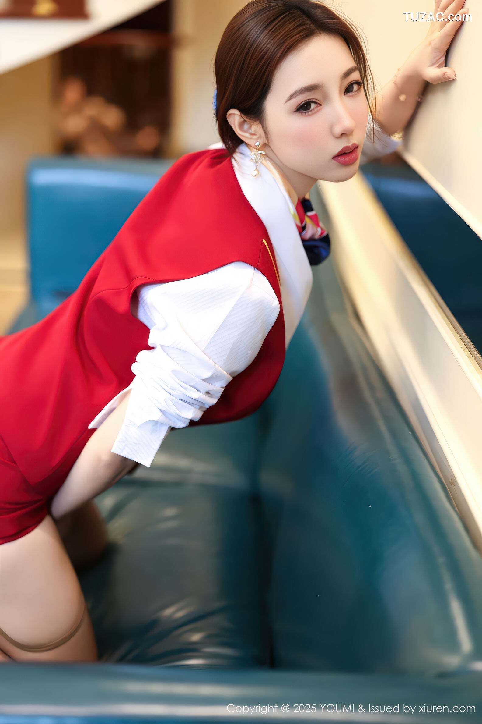 YouMi尤蜜荟-1189-Twins桃之夭夭-红蓝制服姐妹花空姐-2025.12.15