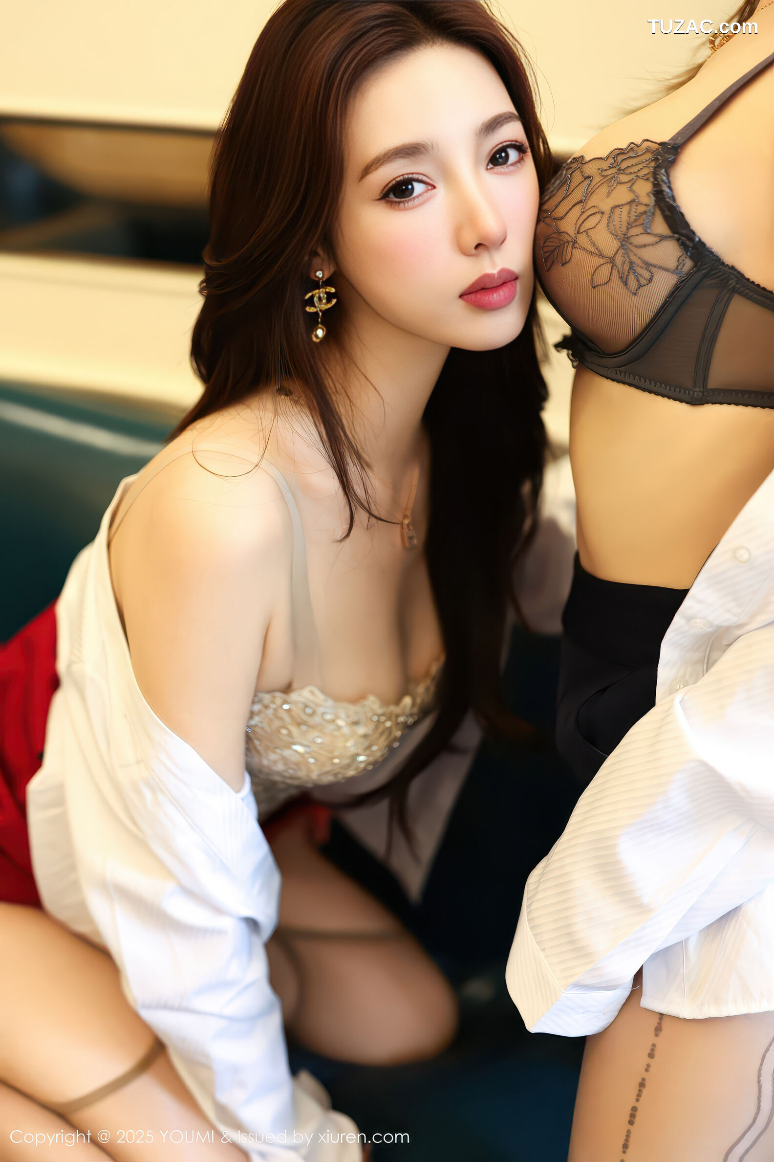 YouMi尤蜜荟-1189-Twins桃之夭夭-红蓝制服姐妹花空姐-2025.12.15