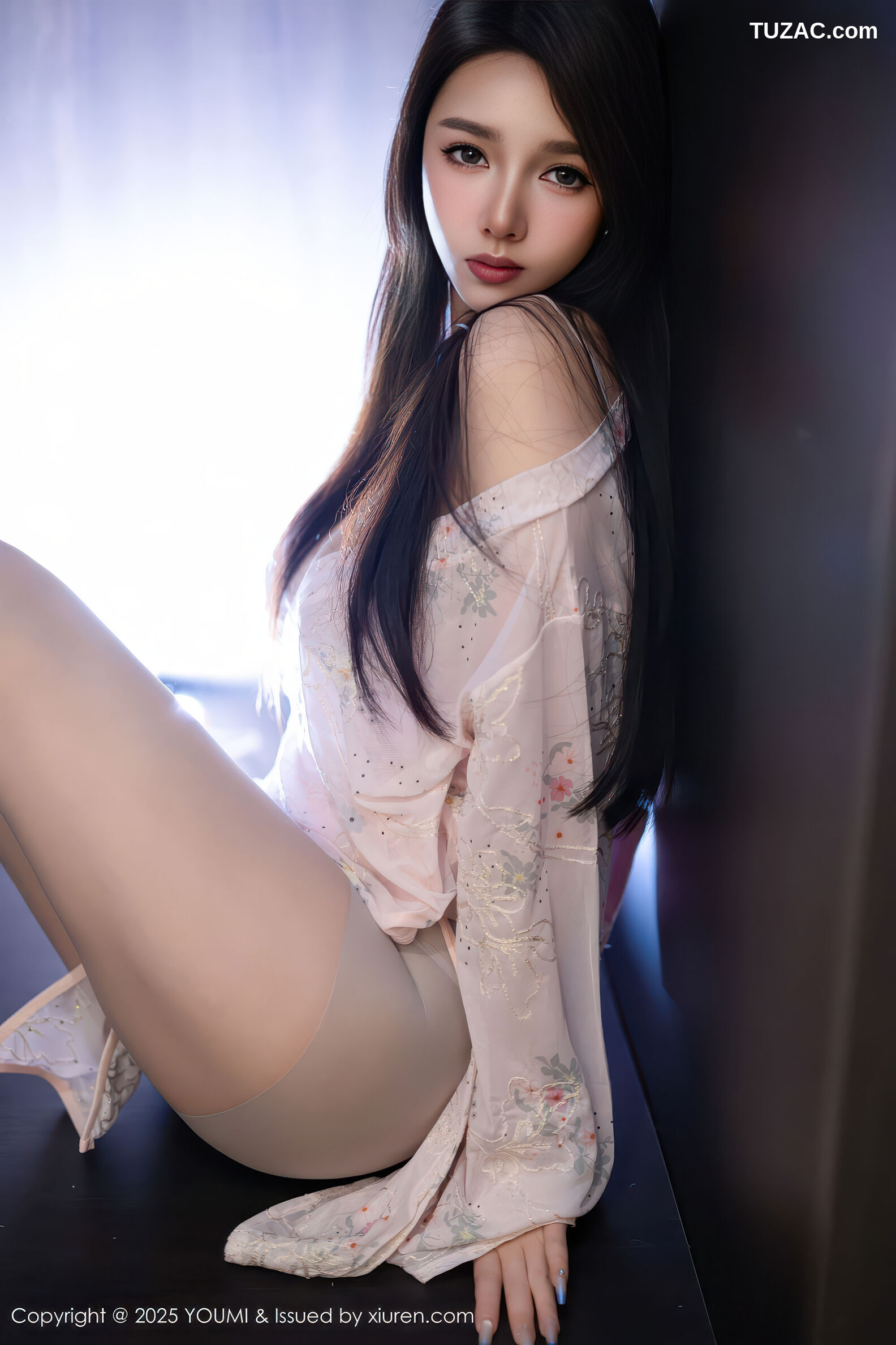 YouMi尤蜜荟-1194-Twins-夭夭-连衣裙肉色丝袜-2025.12.26