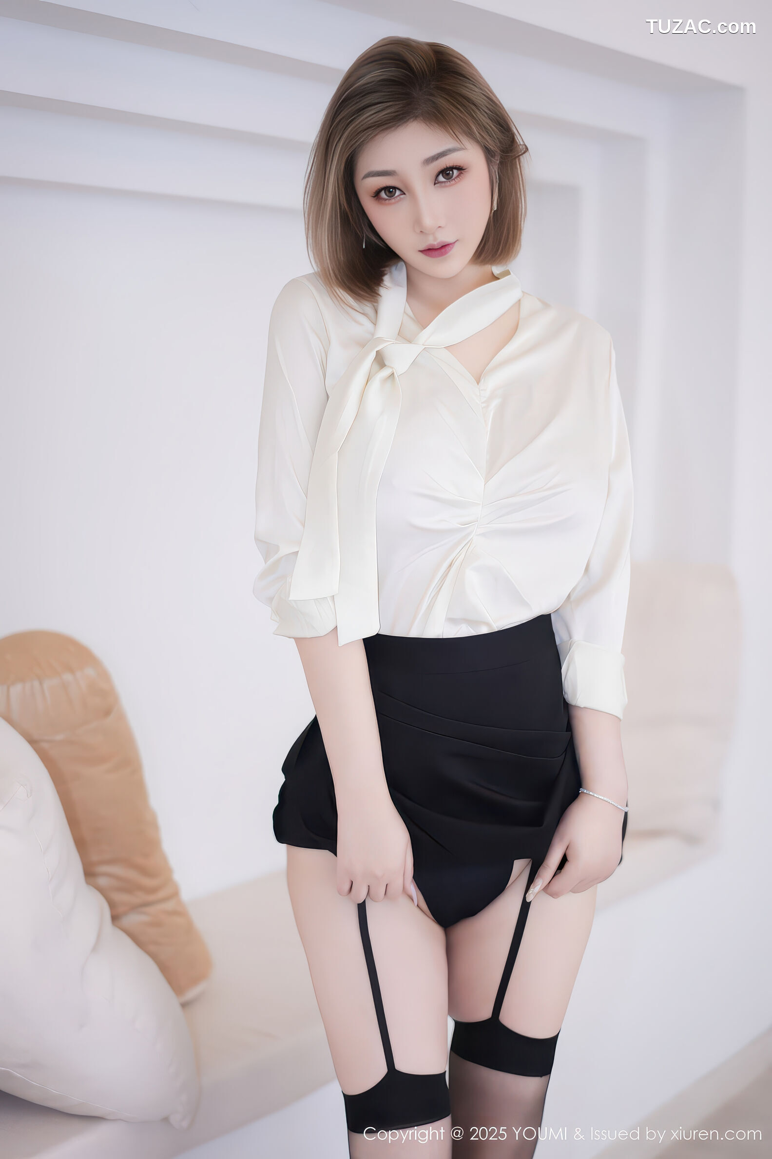 YouMi尤蜜荟-1195-妲己_Toxic-OL白衬衫黑色短裙吊带袜黑丝-2025.12.31