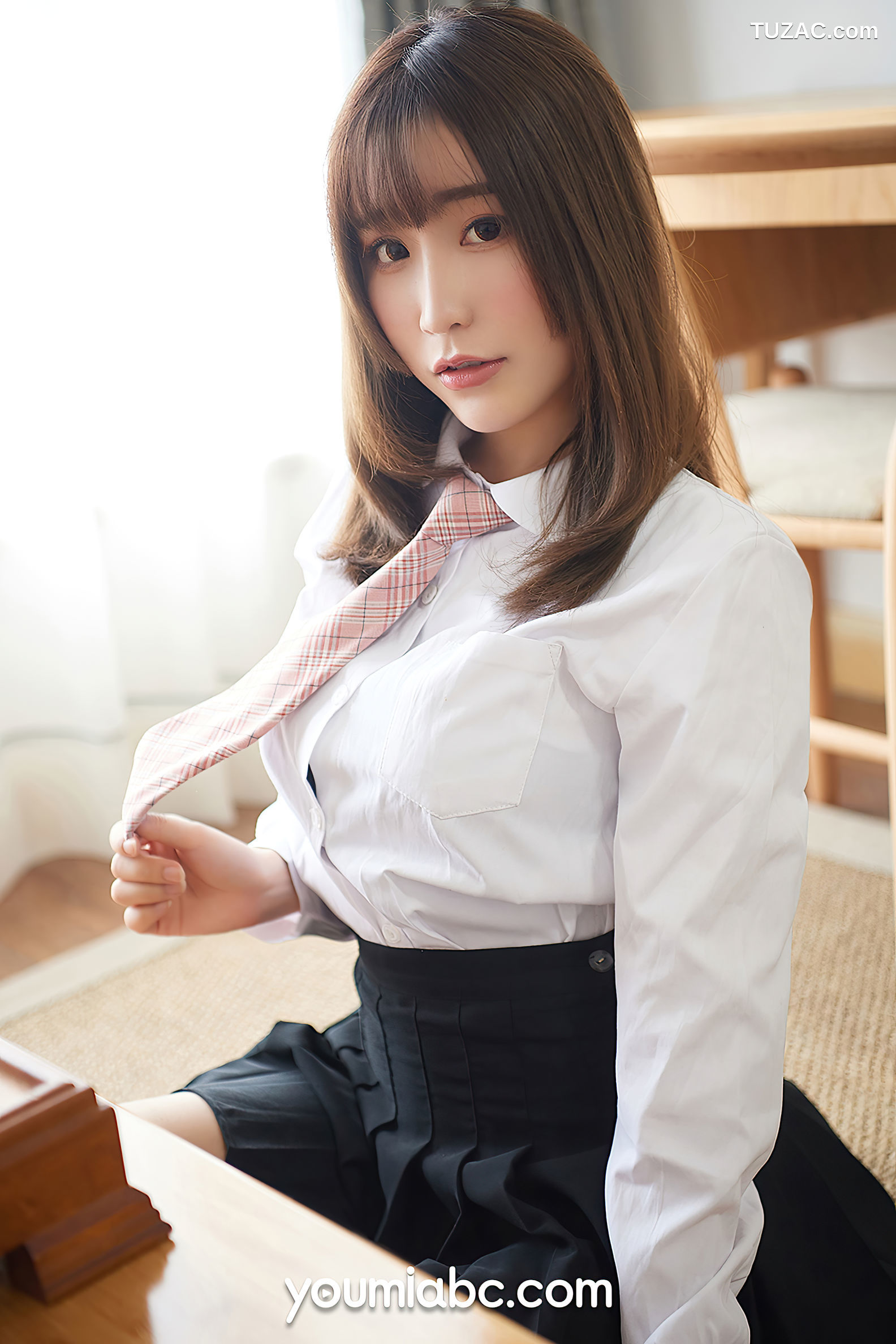 YouMi尤蜜-2020.05.03-绯月樱-Cherry-《学生妹の制服诱惑》