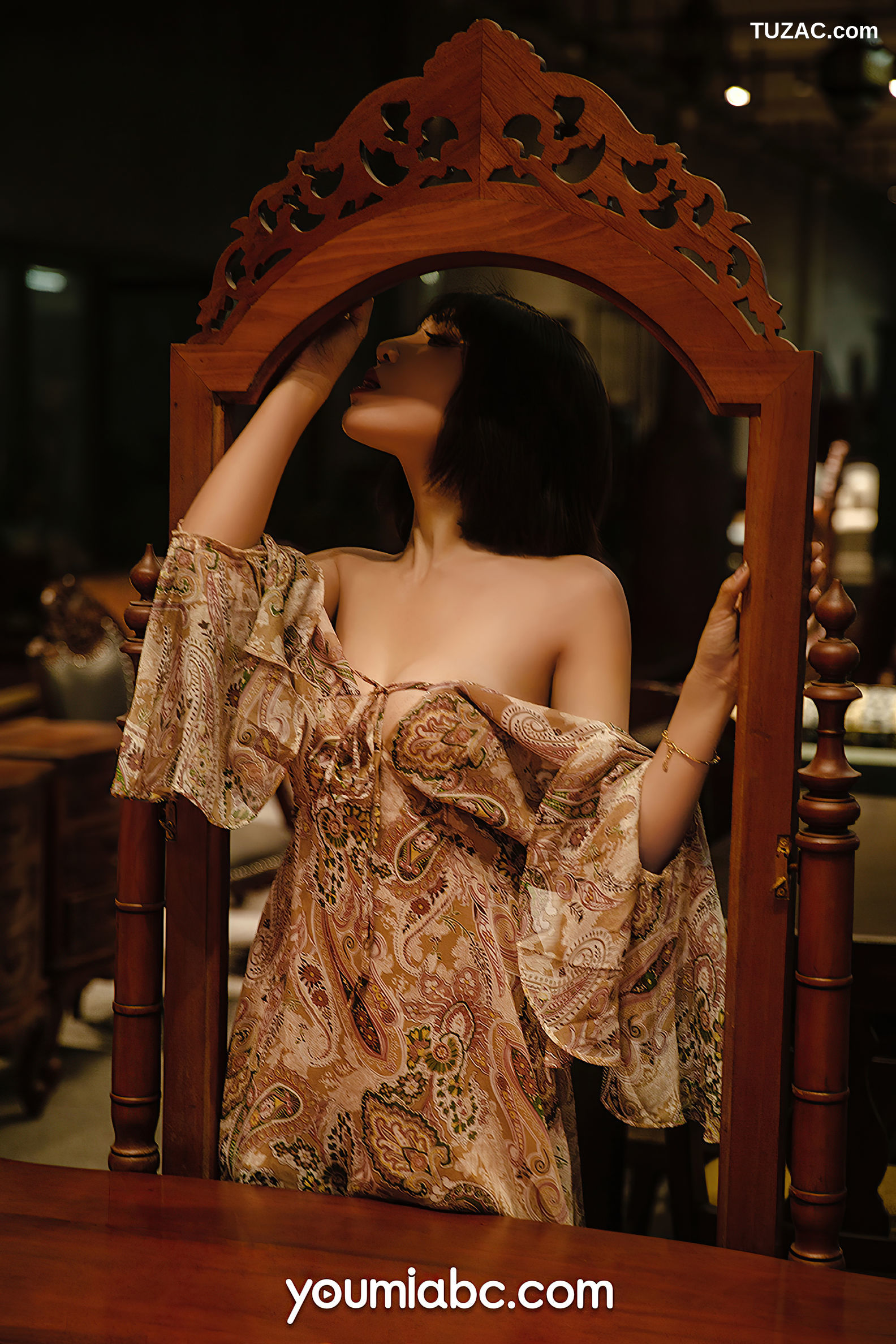 YouMi尤蜜-2020.11.10-安妮斯朵拉-《塔罗占卜师》