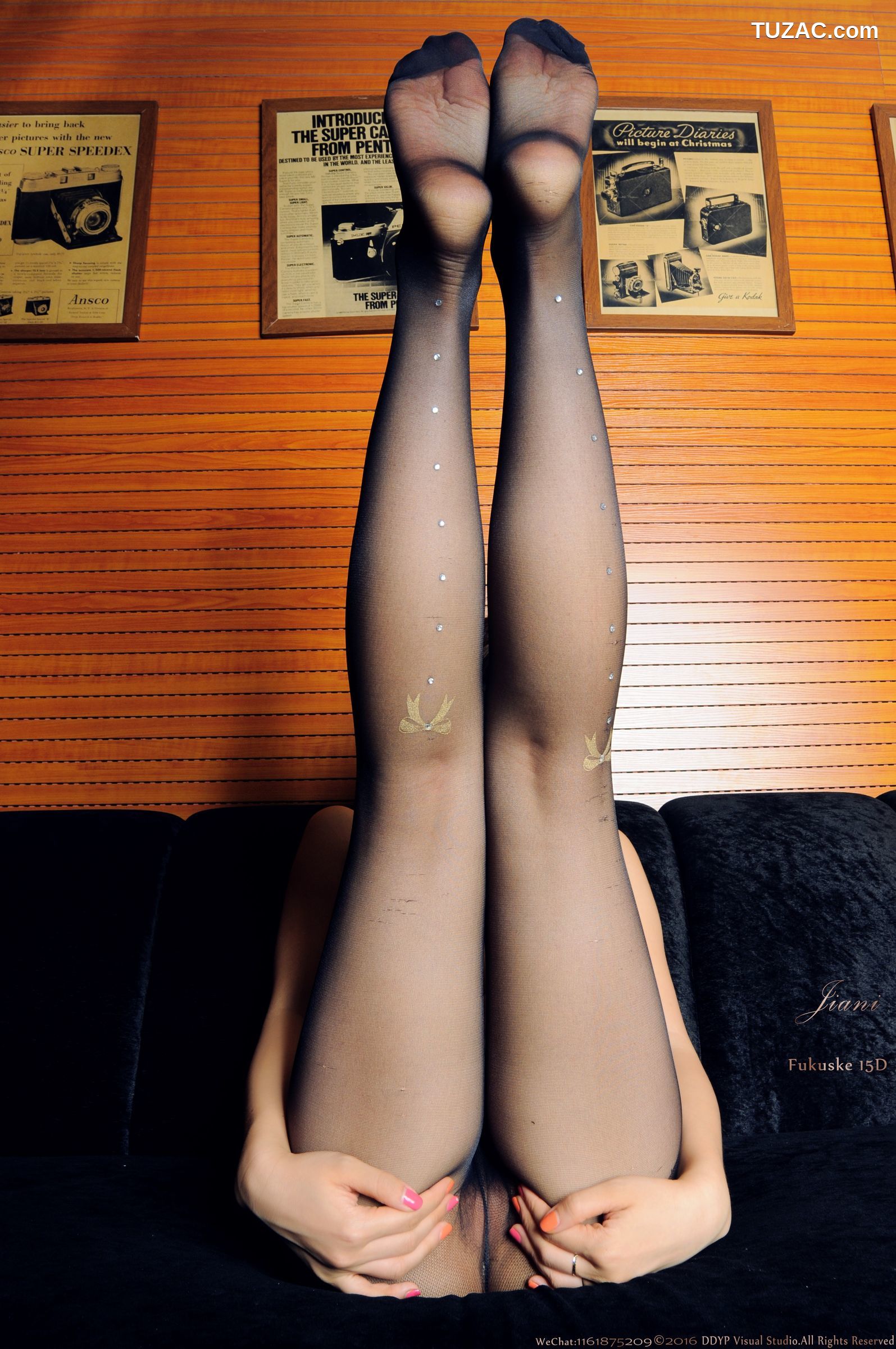 DDY-Pantyhose-022-佳佳女神-高叉舍宾亮丝