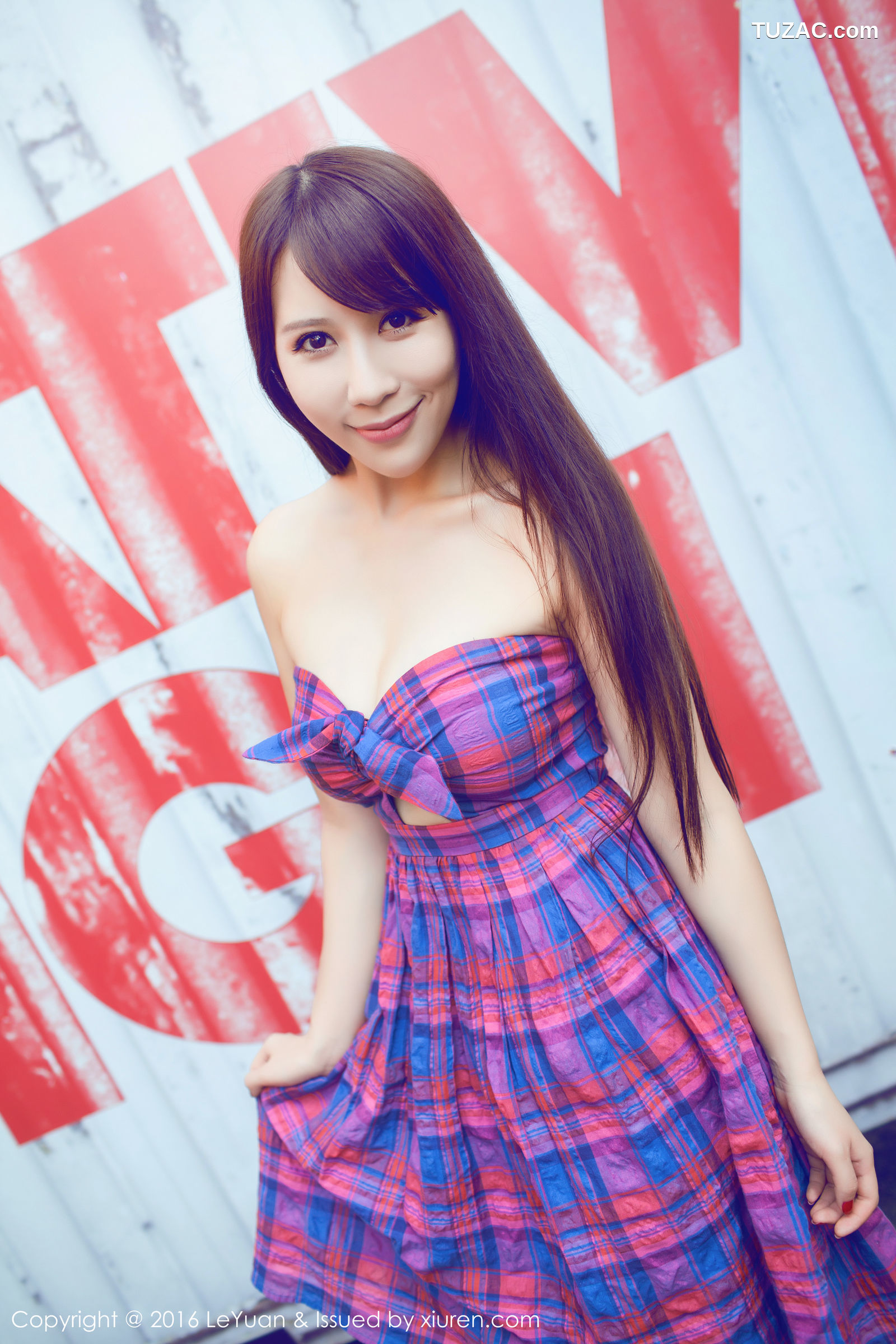 LeYuan星乐园-020-艾惟-《小清新街拍系列》