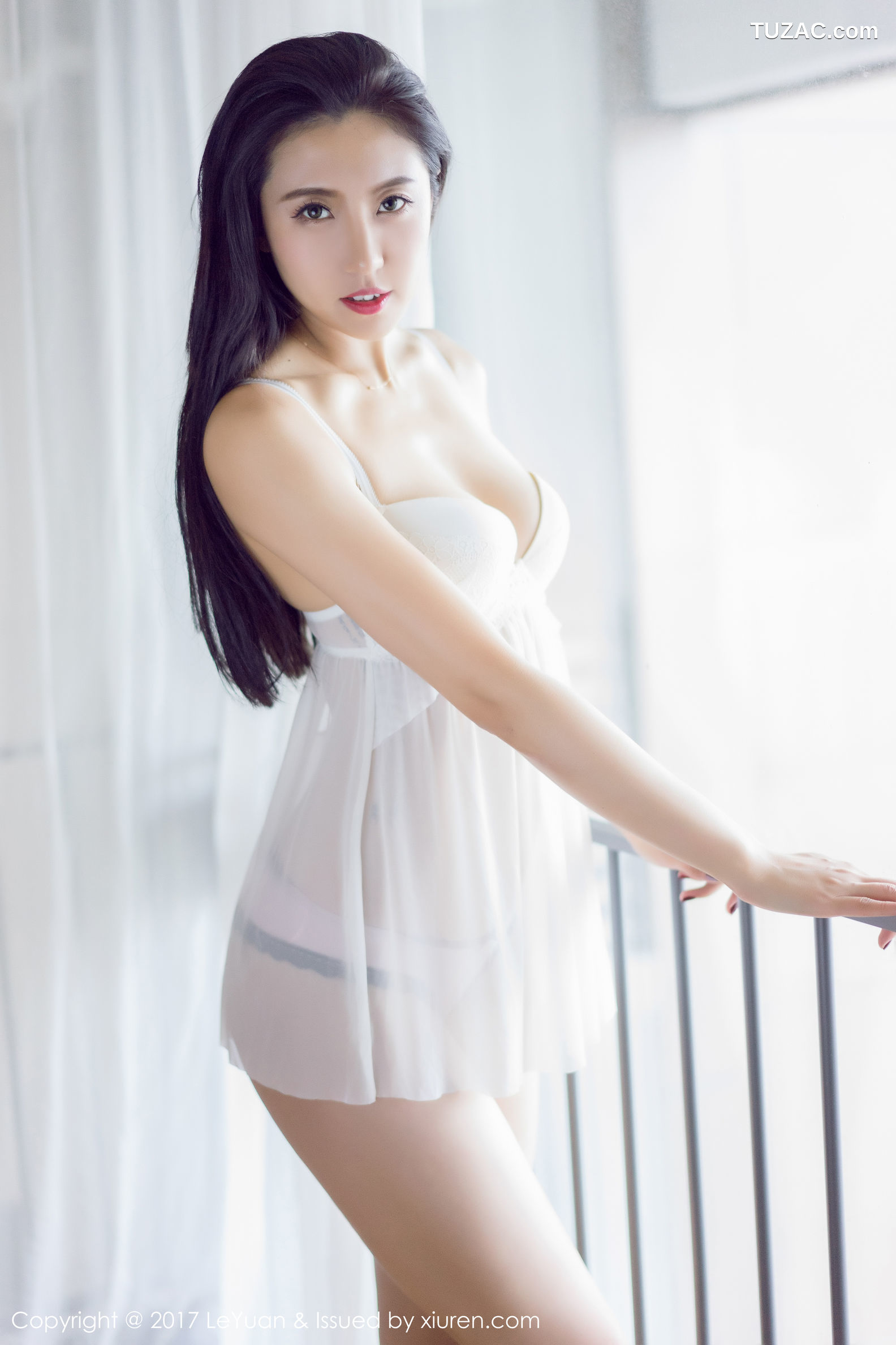 LeYuan星乐园-044-大熙-《职场OL蒙面黑丝与浴室湿身性感诱惑》