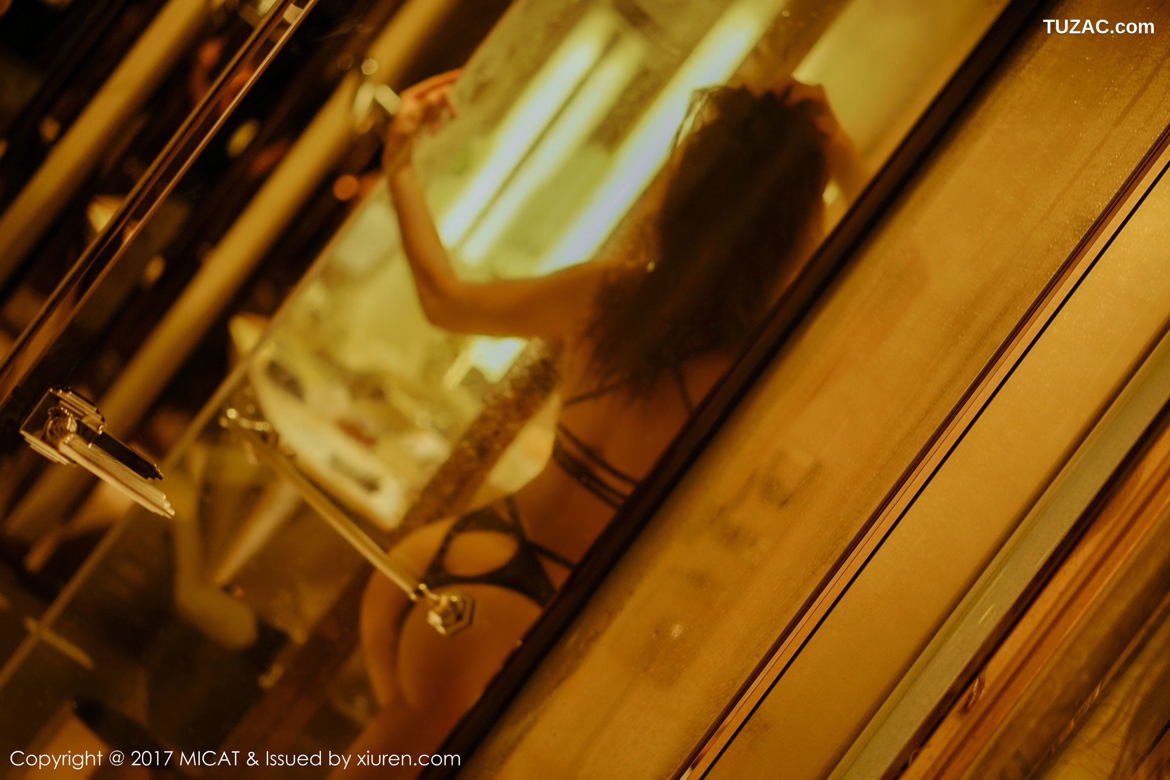 MiCat猫萌榜-030-叶佳颐-美腿-浴室系列