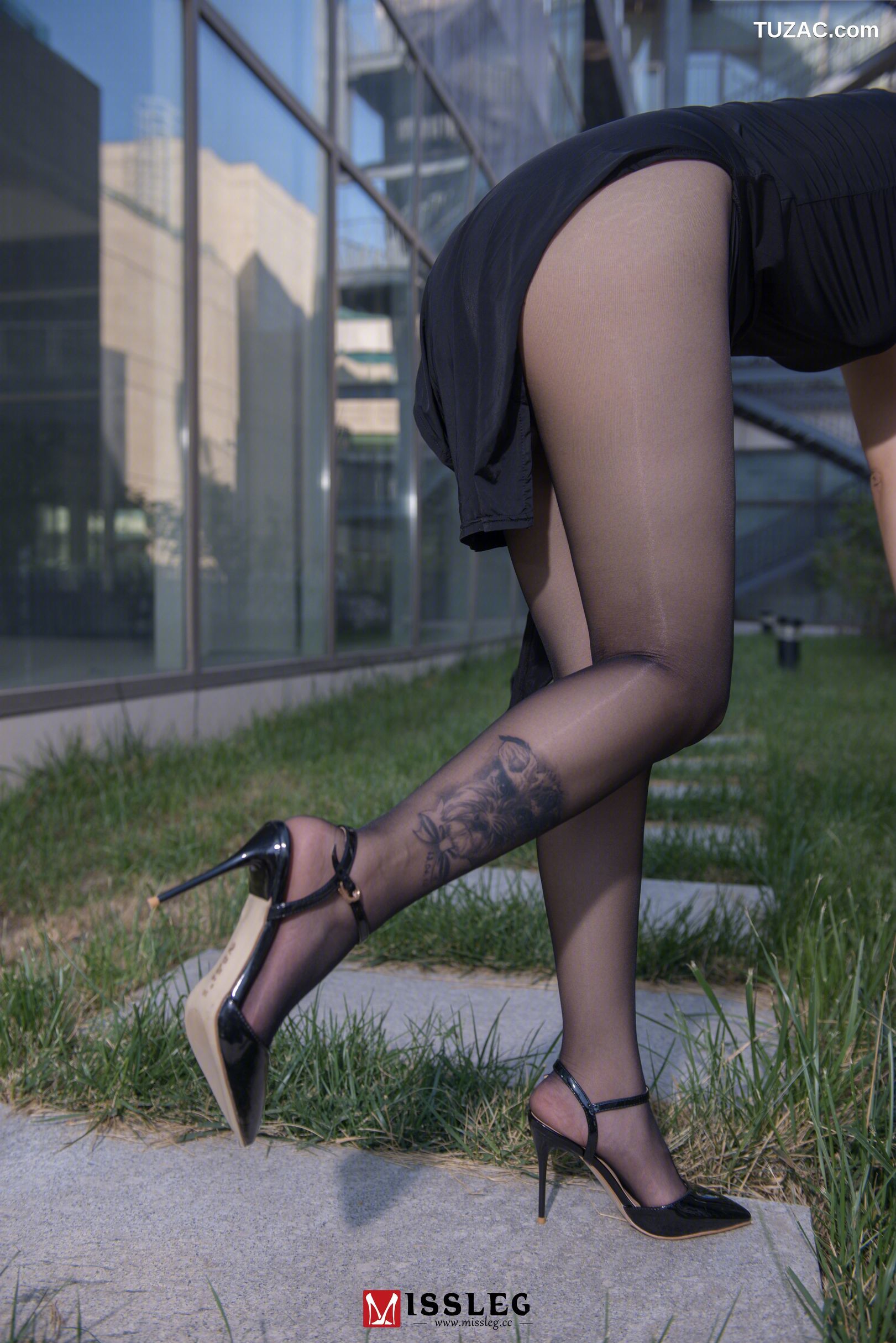 MissLeg蜜丝-V009-王语纯-《游园变》-外拍系列-钻石版