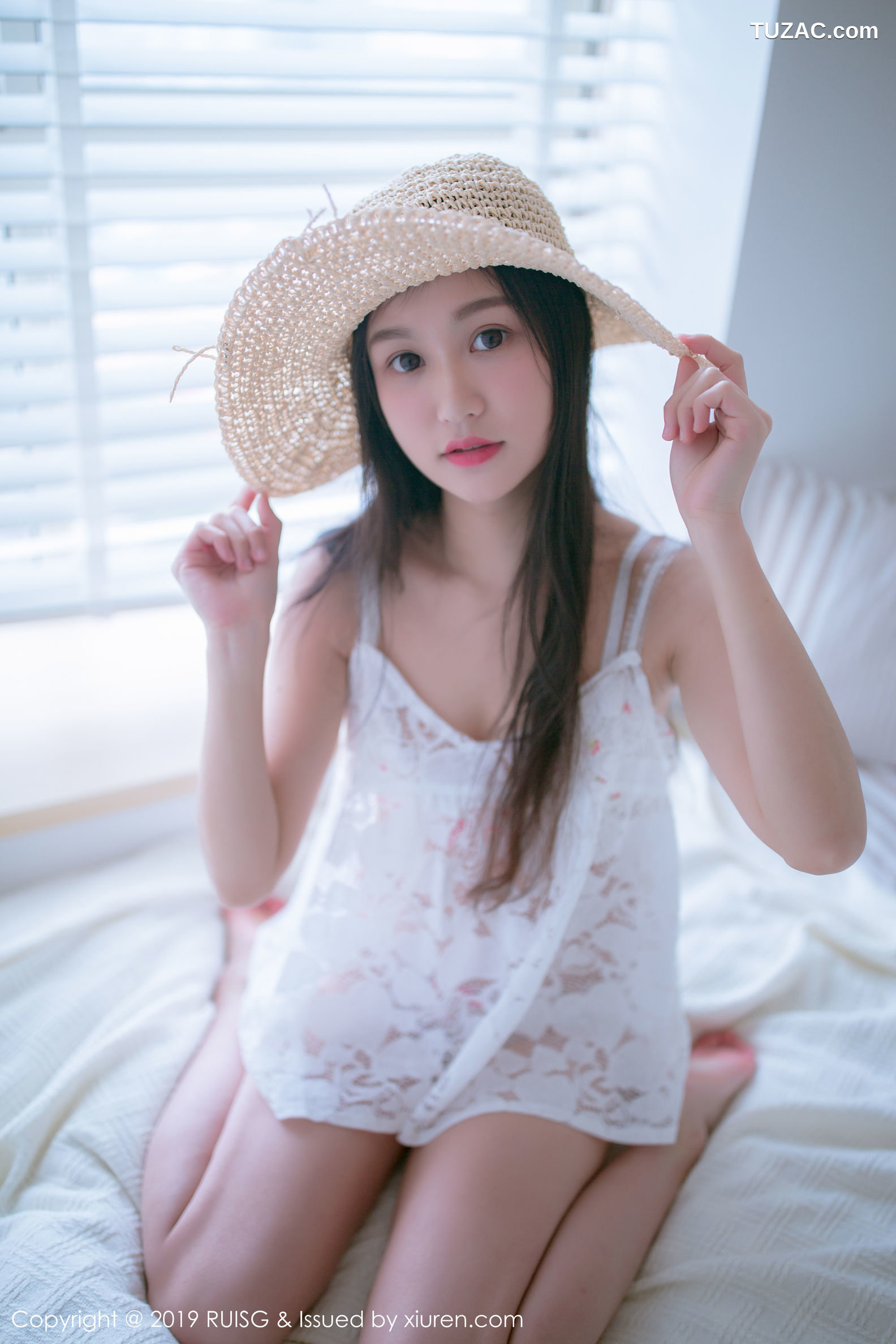 RuiSG瑞丝馆-068-深紫julie-私房内的清甜可人草帽女孩系列