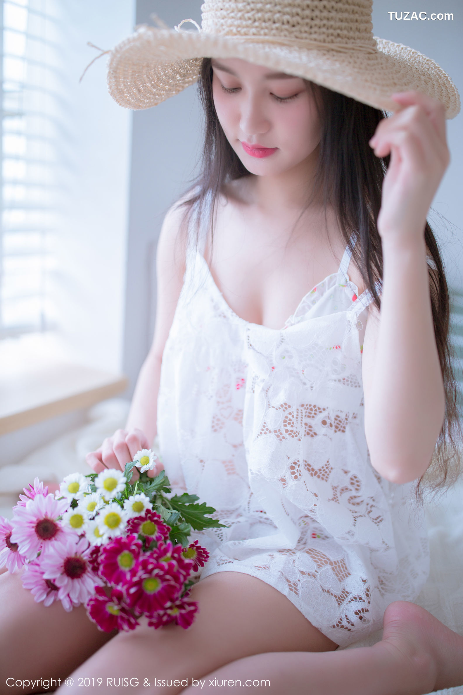 RuiSG瑞丝馆-068-深紫julie-私房内的清甜可人草帽女孩系列