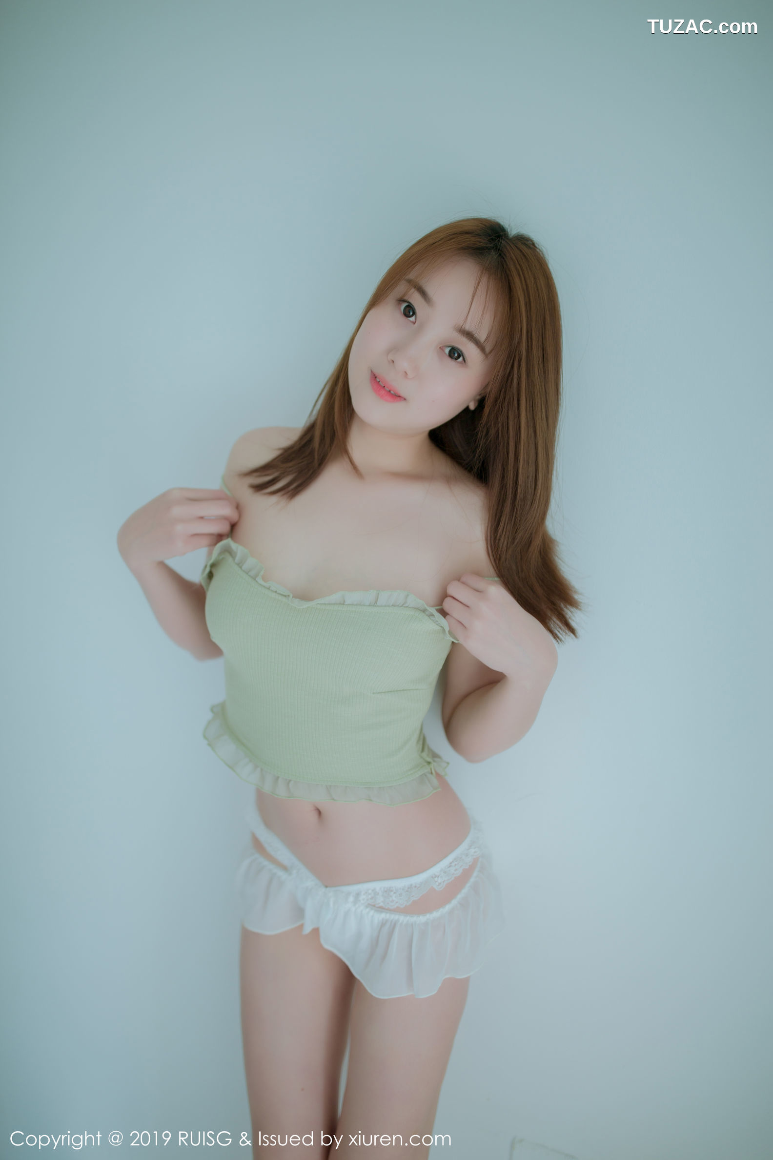 RuiSG瑞丝馆-080-风衣月lucy-肌肤跟身材都不错的妹子