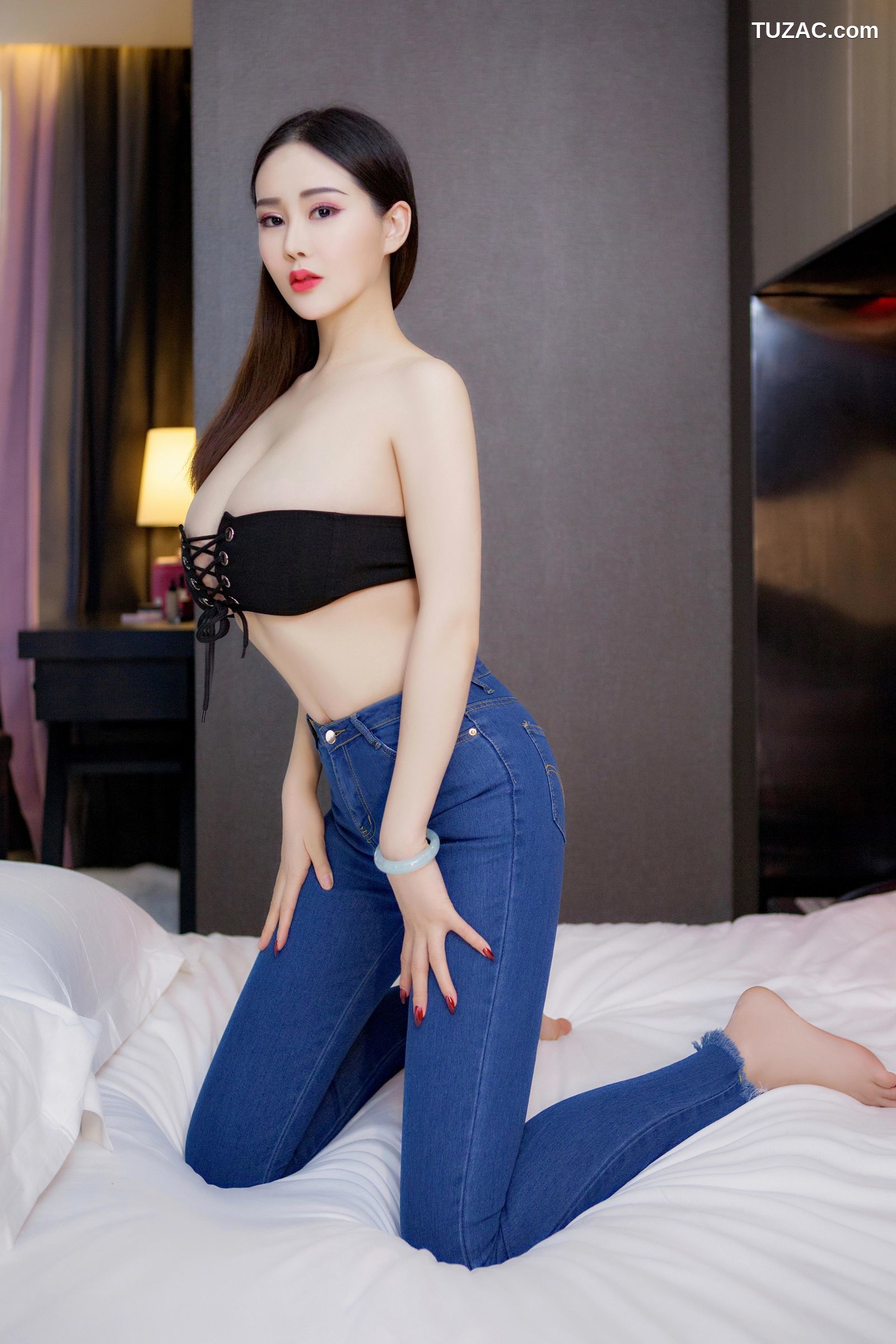 SLADY猎女神-020-易阳《丰臀巨乳易阳白色情人节香艳写真Part-I》