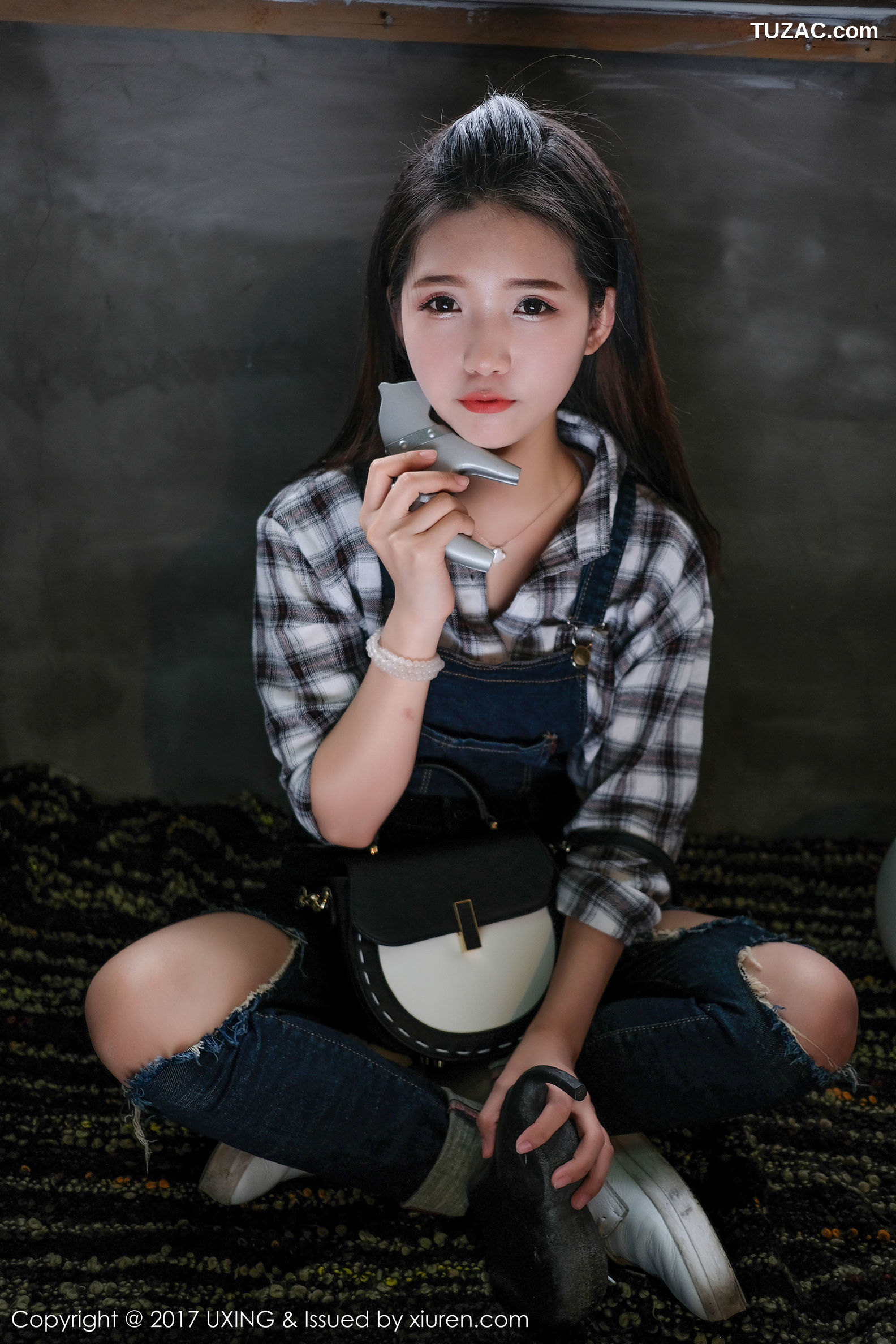 UXing优星馆-vol.044-可爱的小叶子-清纯甜美可人的萝莉