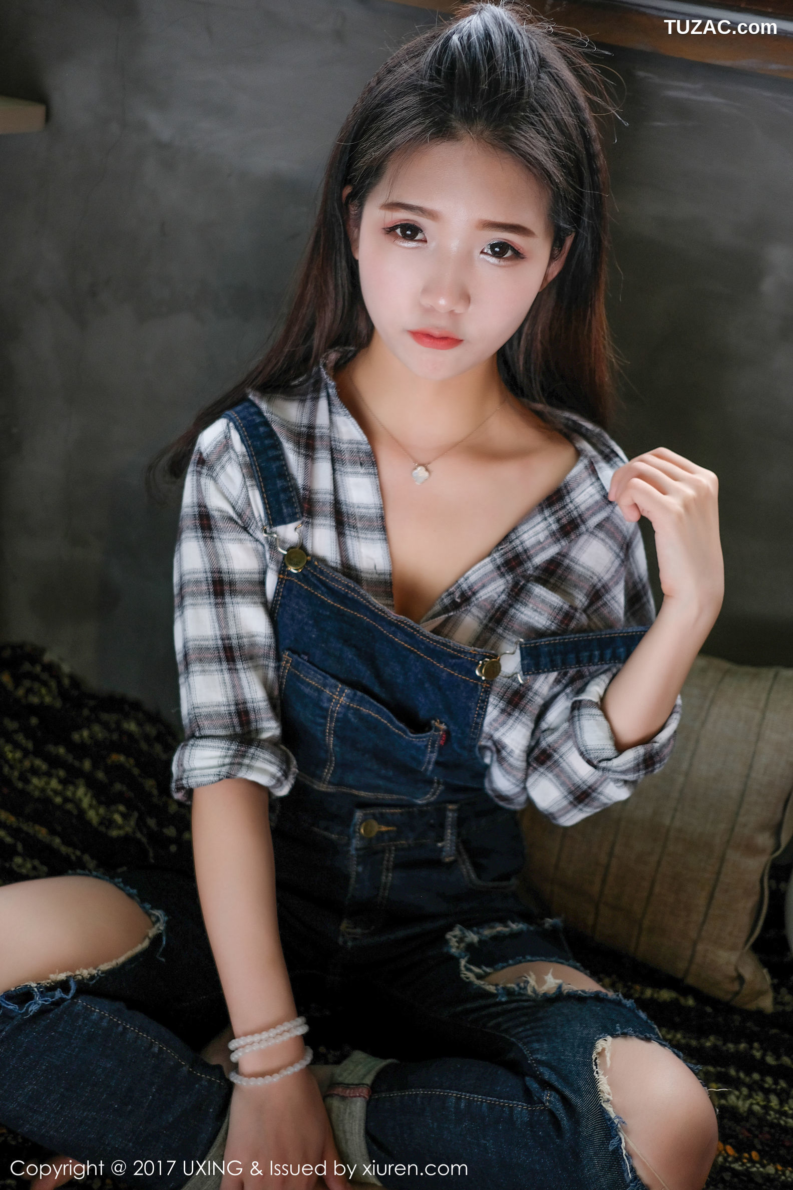 UXing优星馆-vol.044-可爱的小叶子-清纯甜美可人的萝莉