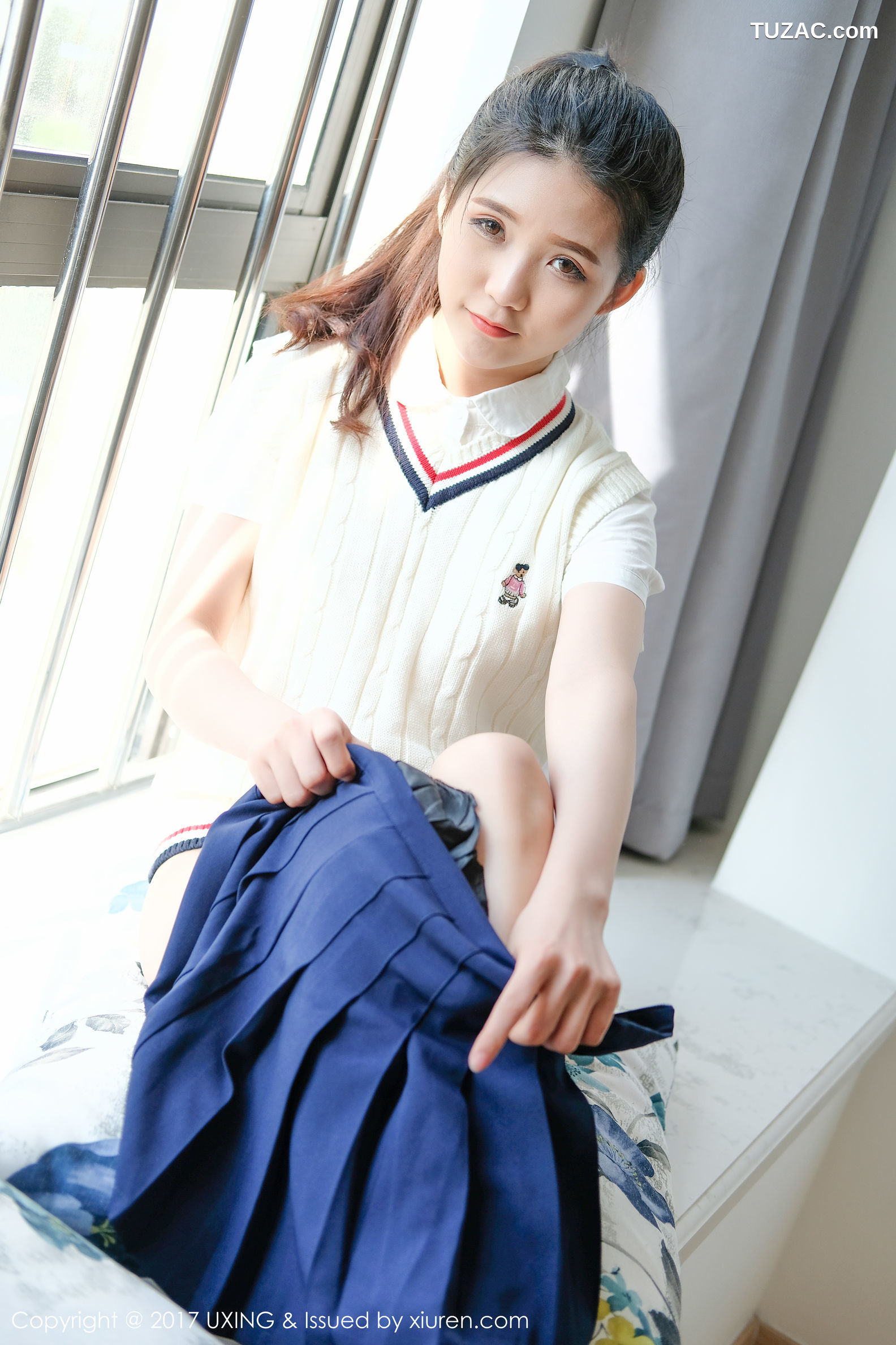 UXing优星馆-vol.056-可爱的小叶子-校服软妹