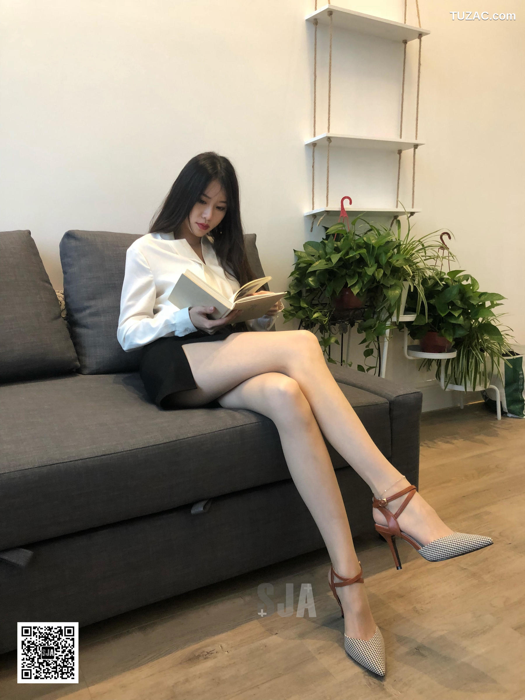 佳爷SJA-002-闺蜜视角《衩》