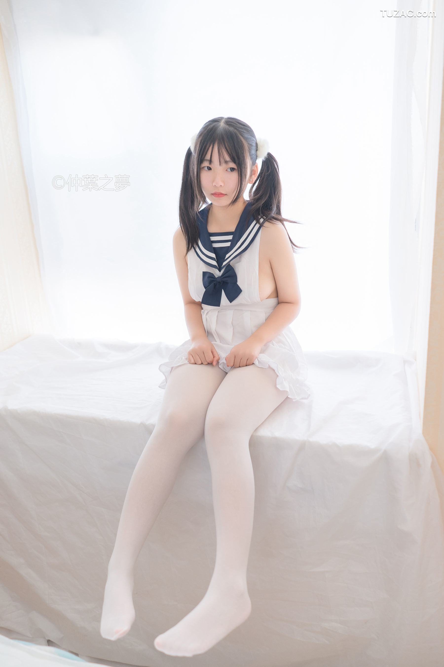 轻兰映画-Grand.002-美代Miyo《情趣水手服》