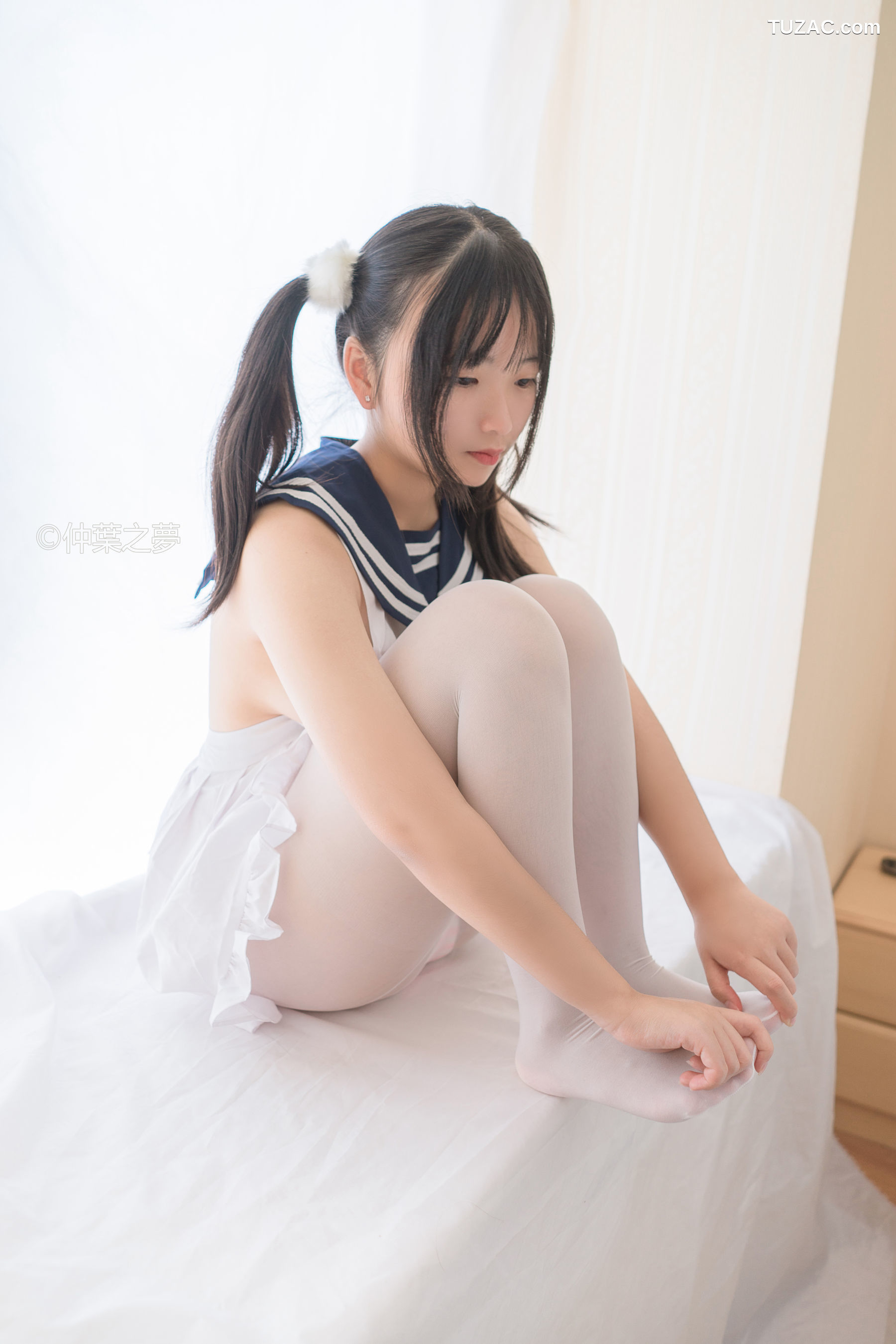 轻兰映画-Grand.002-美代Miyo《情趣水手服》