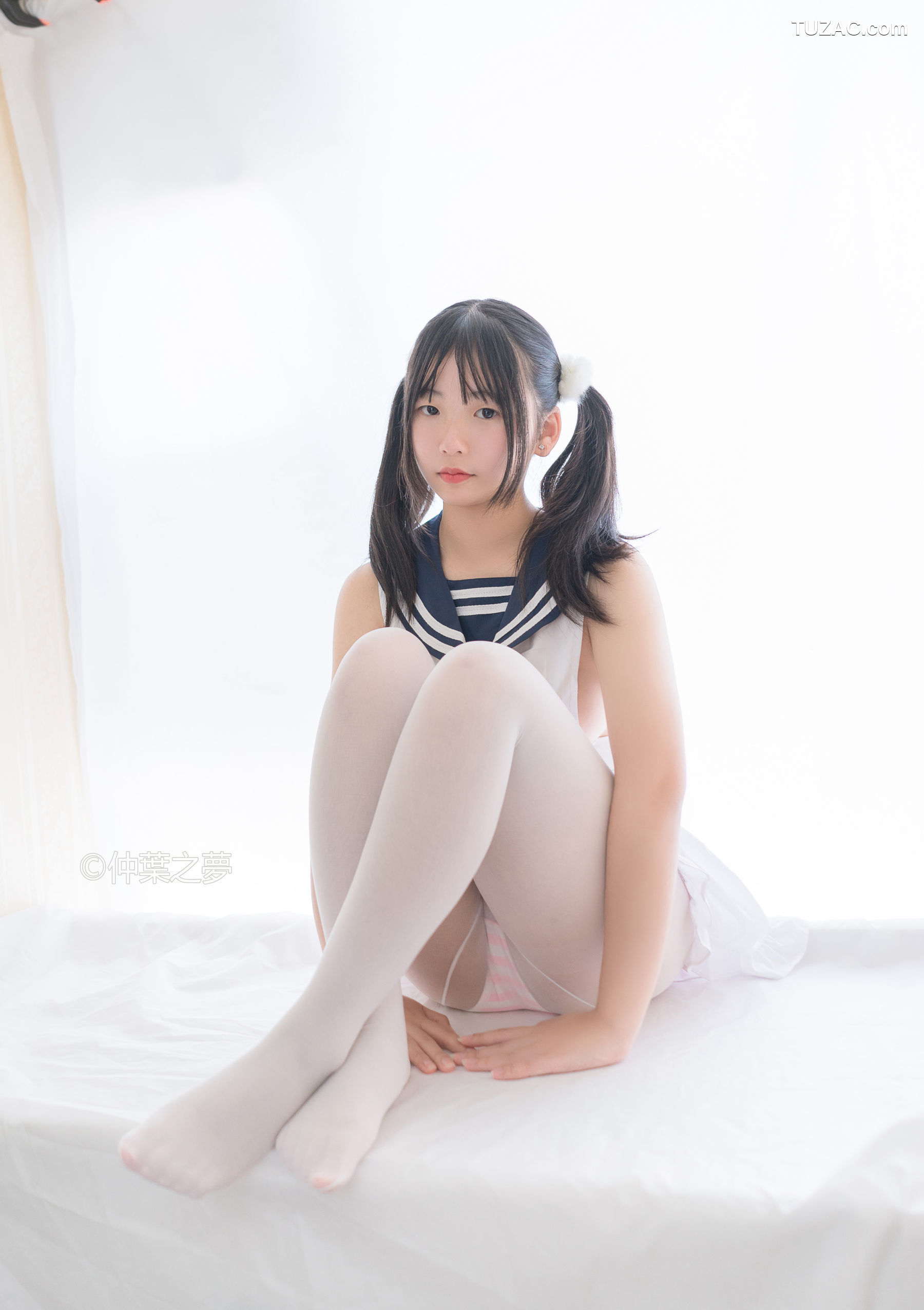 轻兰映画-Grand.002-美代Miyo《情趣水手服》