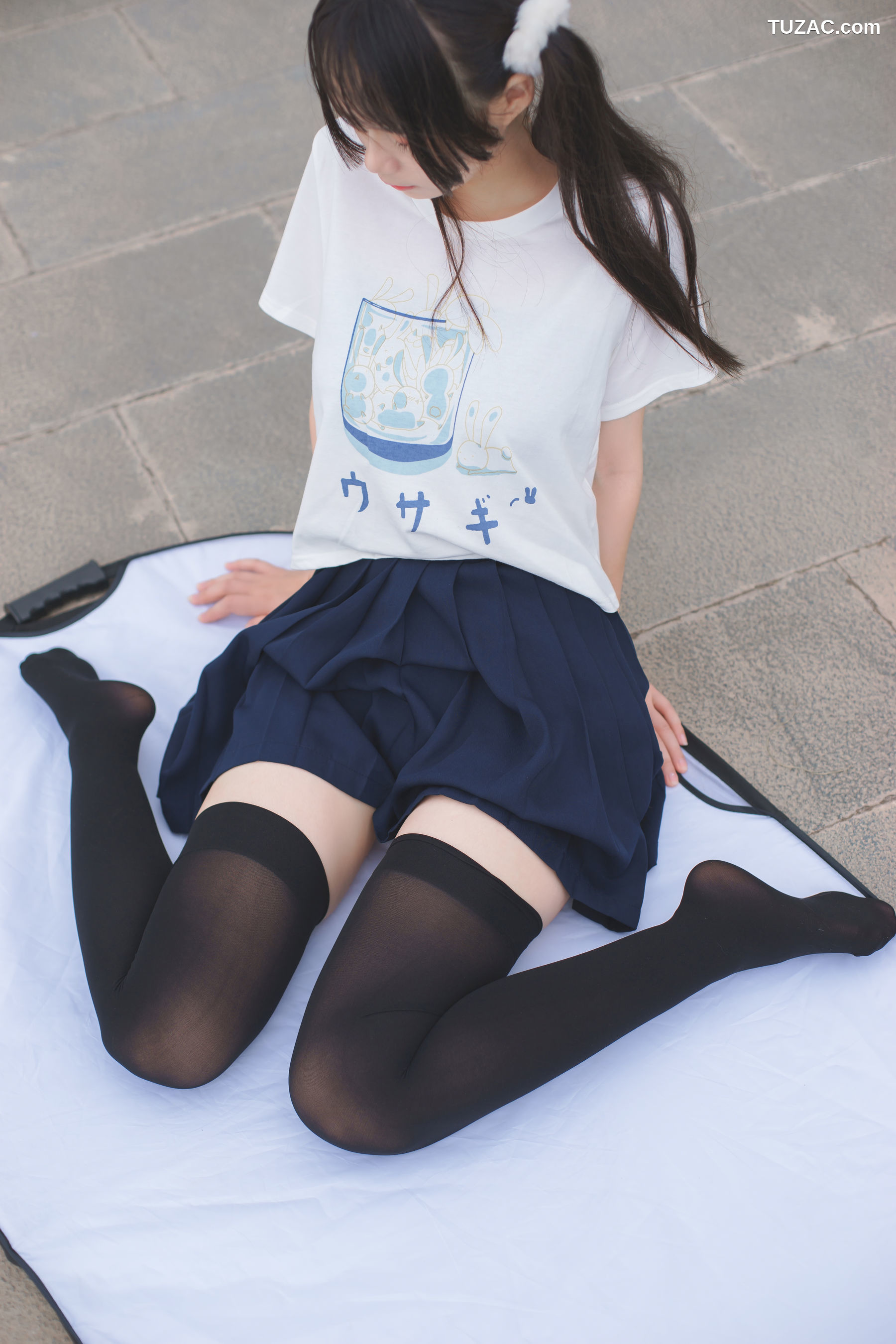 轻兰映画-SPL.005-《少女的黑白丝》