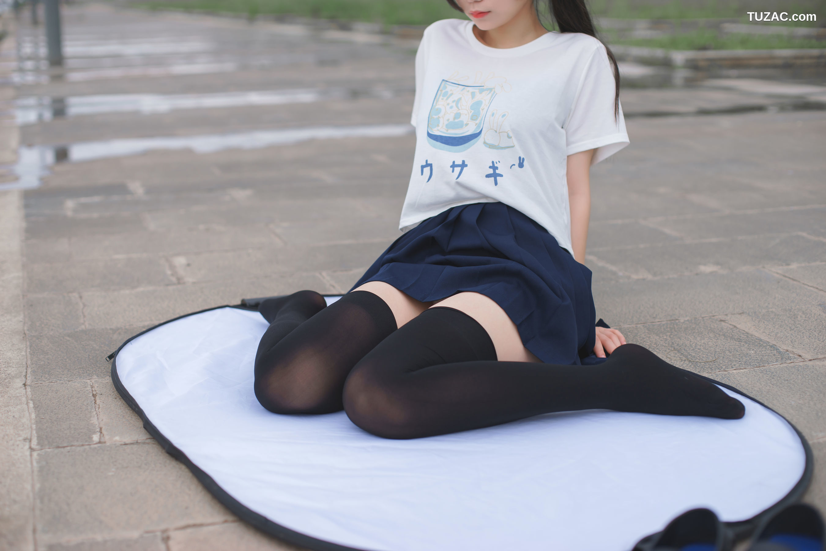 轻兰映画-SPL.005-《少女的黑白丝》