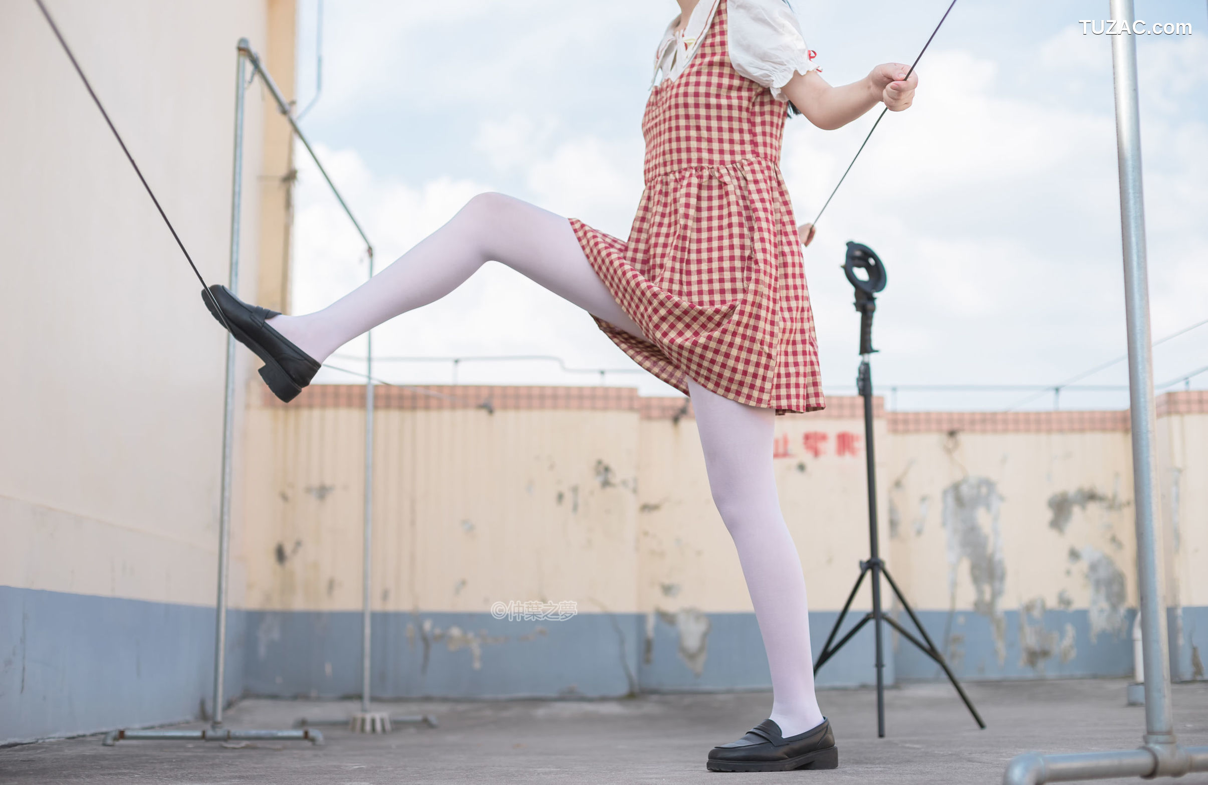 轻兰映画-SPL.009-《白丝格子连衣裙》